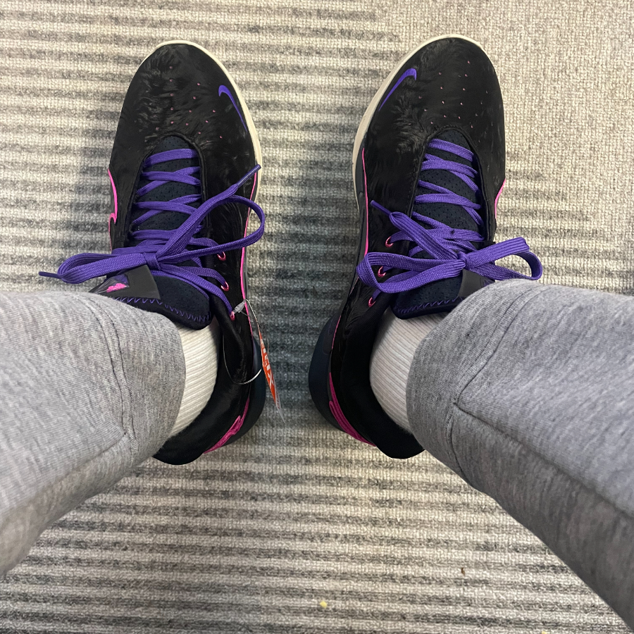  Giày Nike LeBron 22 ‘Tunnel Vision’ 