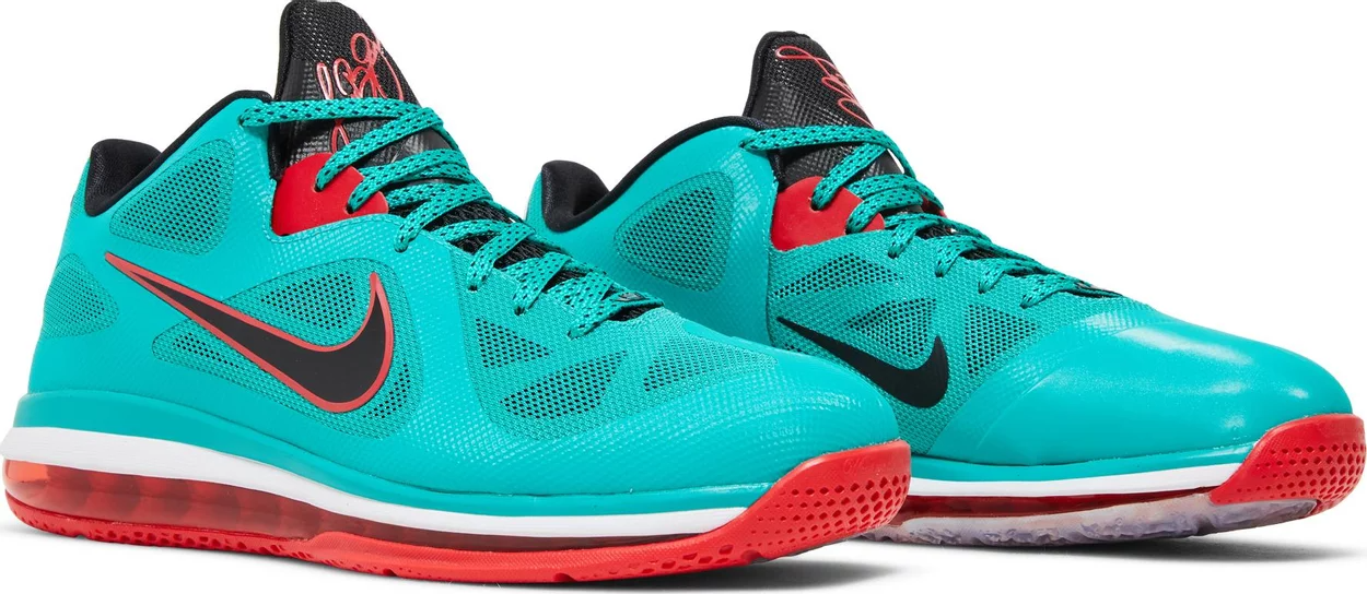  Giày Nike LeBron 9 Low ‘Reverse Liverpool’ 