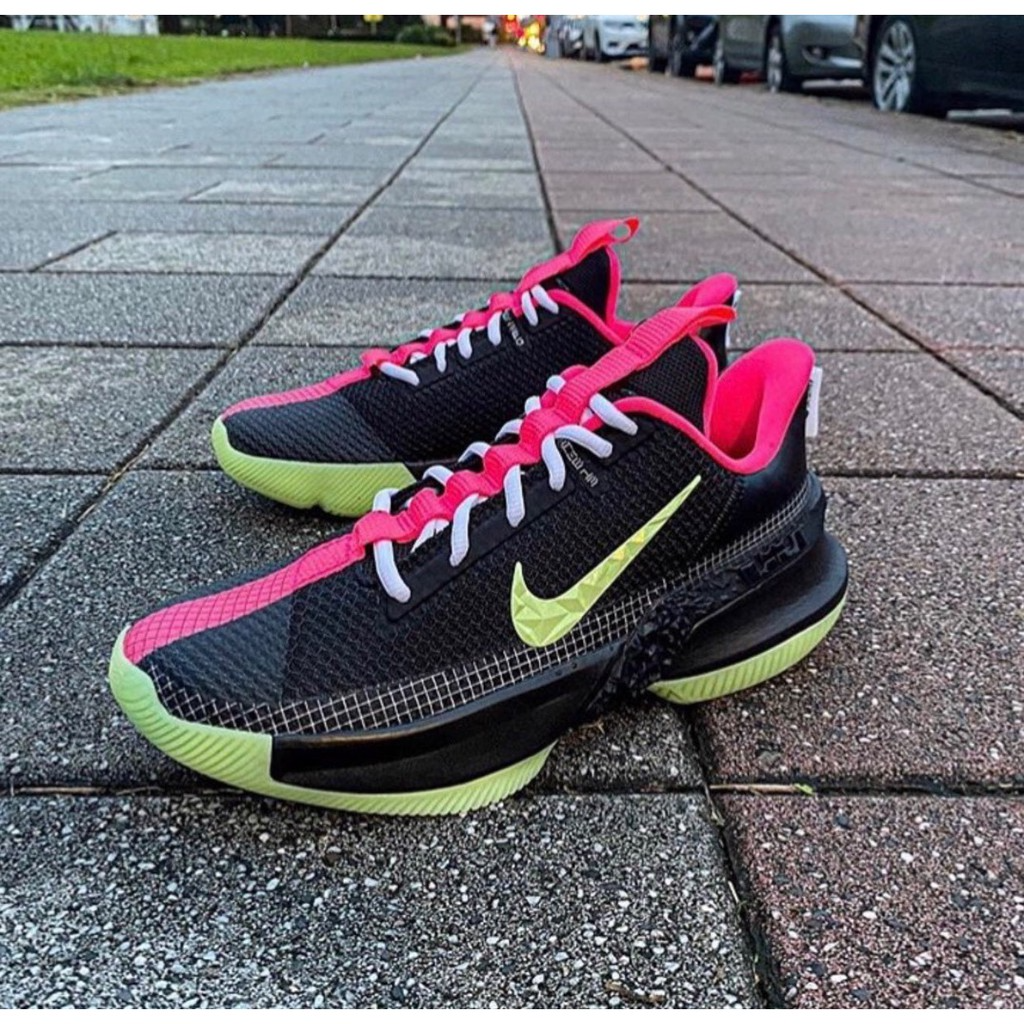  Giày Nike LeBron Ambassador 13 ‘Black Lime’ 