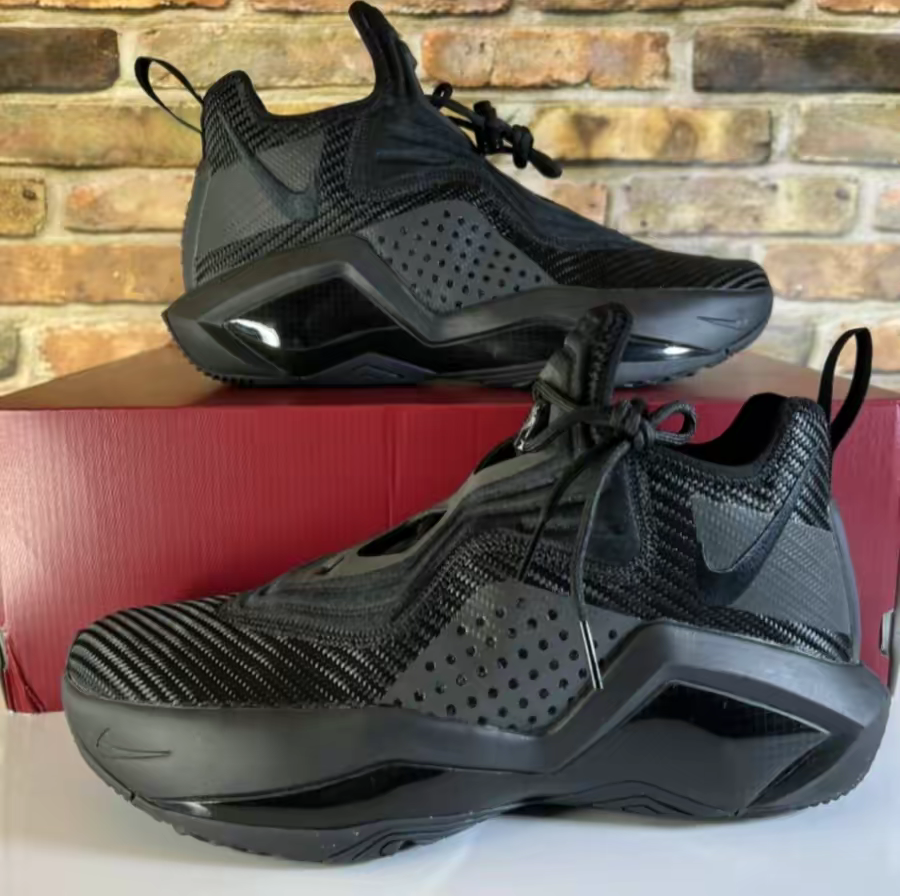  Giày Nike LeBron Soldier 14 ‘Black’ 