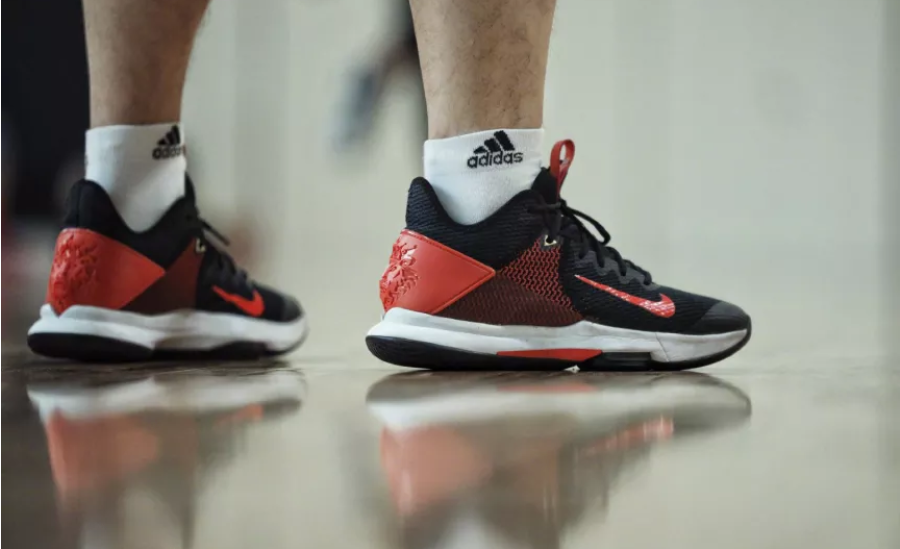  Giày Nike LeBron Witness 4 EP ‘Team Orange’ 