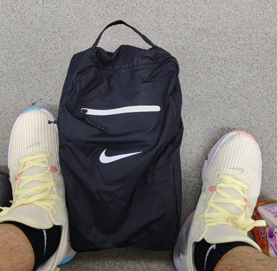  Giày Nike LeBron Witness 6 ‘Coconut Milk' 