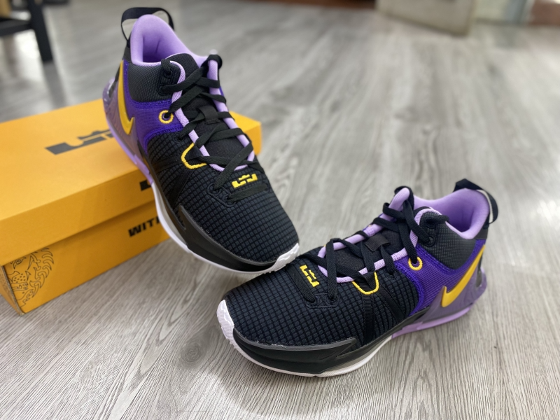  Giày Nike LeBron Witness 7 ‘Lakers’ 