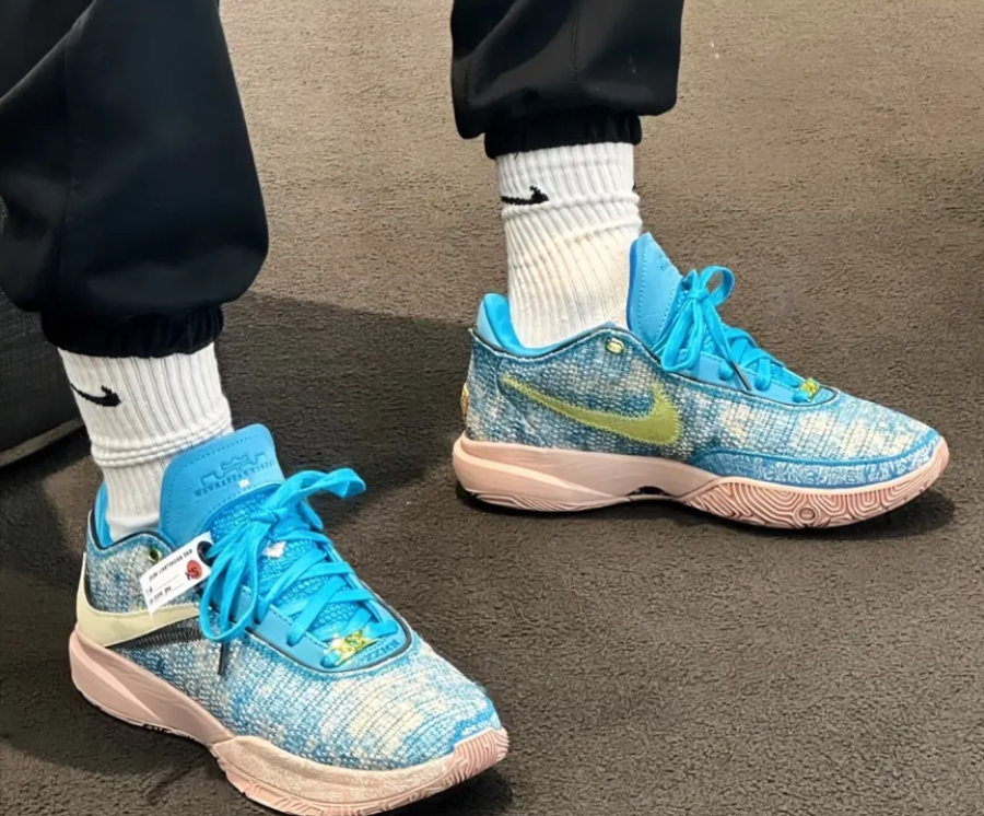  Giày Nike LeBron XX ASW EP ‘Blue Lightning Coconut Milk’ 