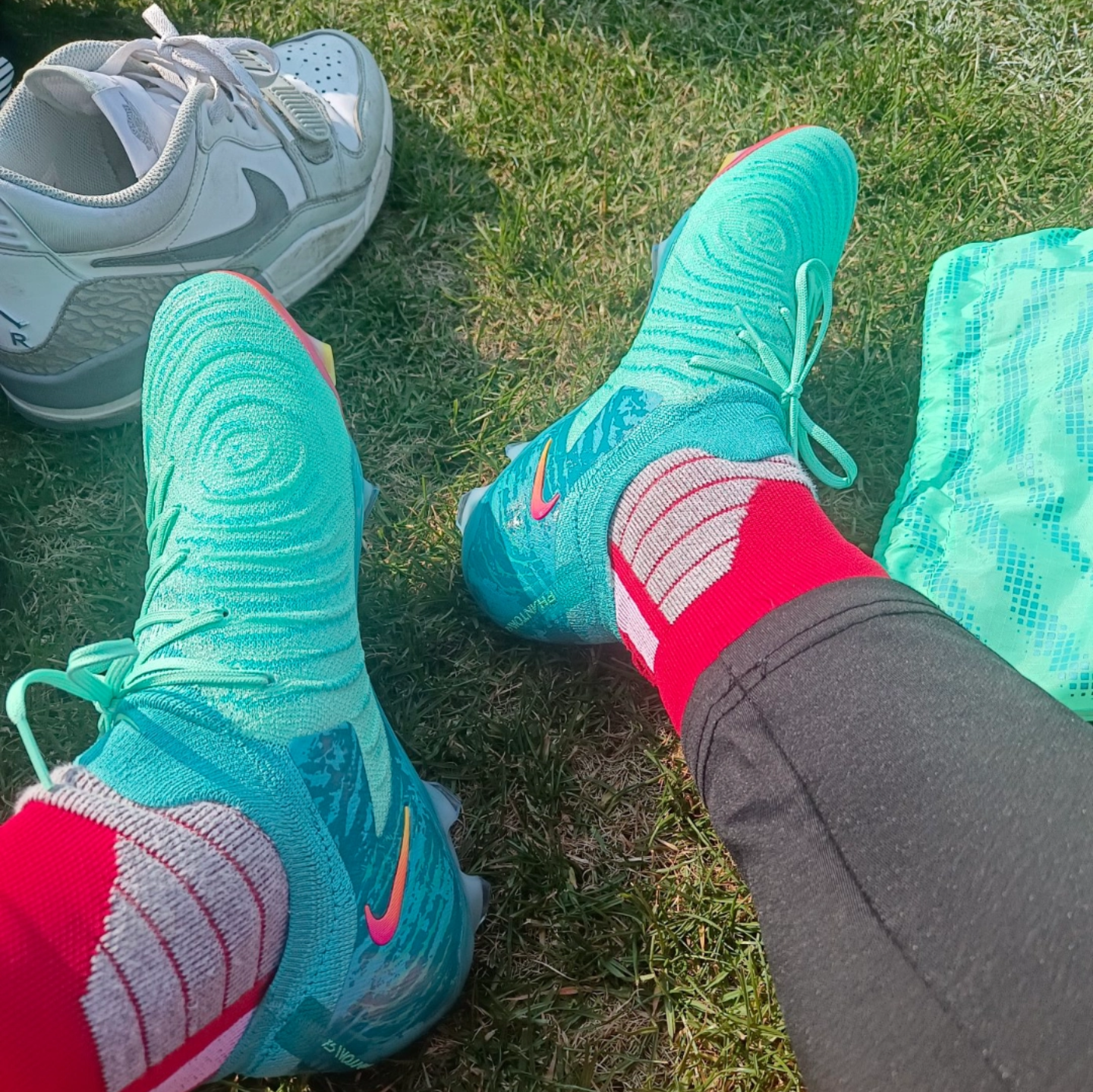  Giày Nike Phantom GX 2 Elite LV8 FG ‘Vortex Pack’ 