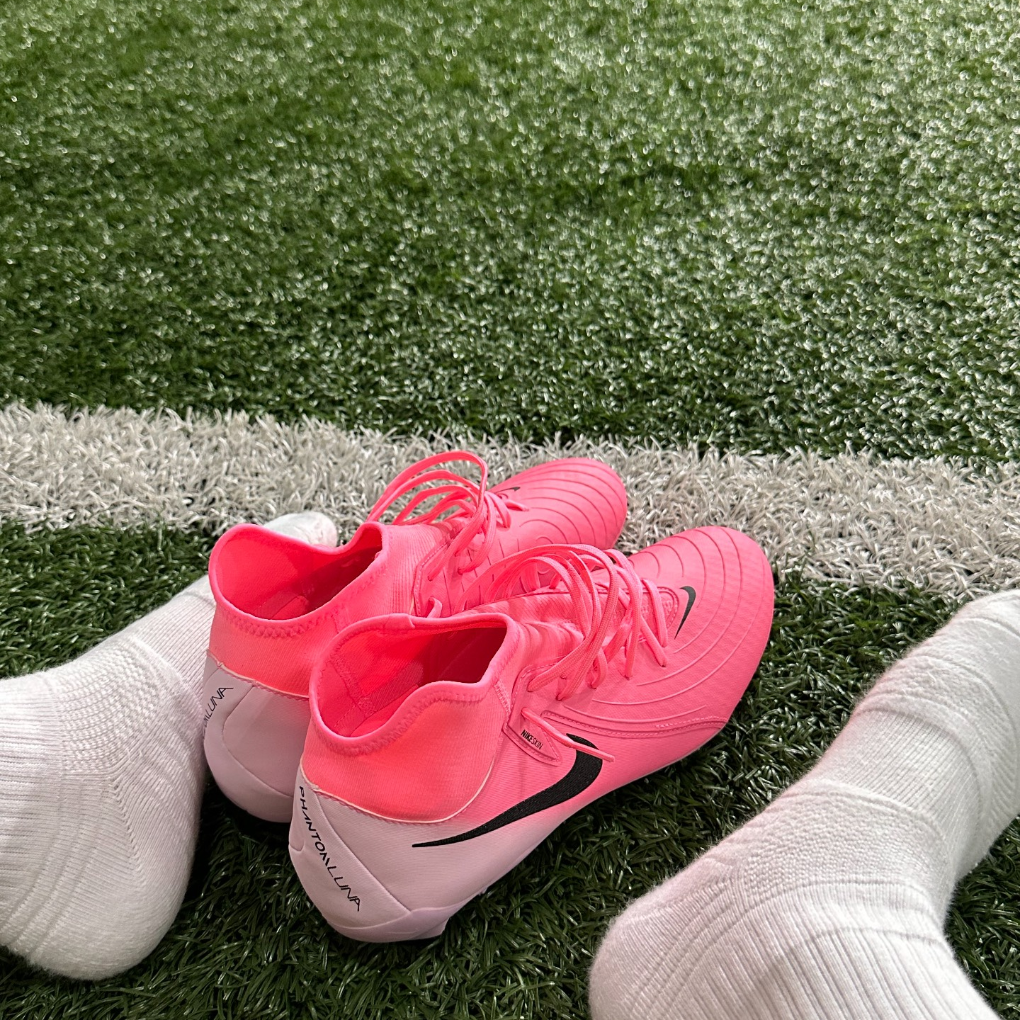  Giày Nike Phantom Luna 2 Academy MG ‘Mad’ 