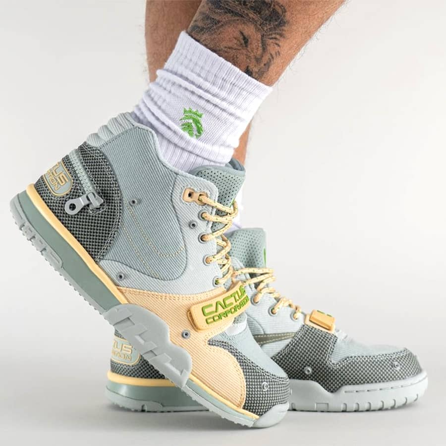  Giày Nike Travis Scott x Air Trainer 1 SP ‘Grey Haze’ 