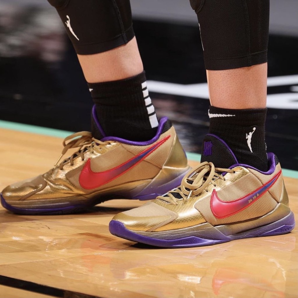  Giày Nike Undefeated x Zoom Kobe 5 Protro ‘Hall Of Fame’ 