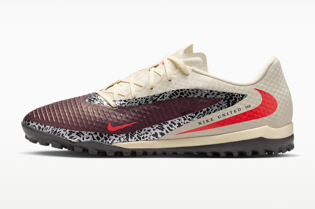  Giày Nike United Phantom 6 Low ‘Burgundy Crush’ 