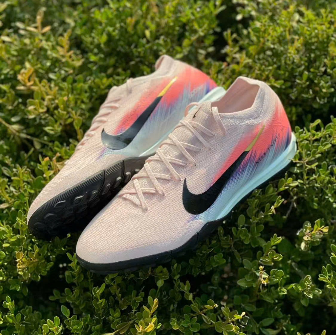  Giày Nike Vapor 16 Pro ‘Pink Black’ 