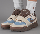  Giày Nike Zoom Field Jaxx Travis Scott ‘Leche Blue’ 