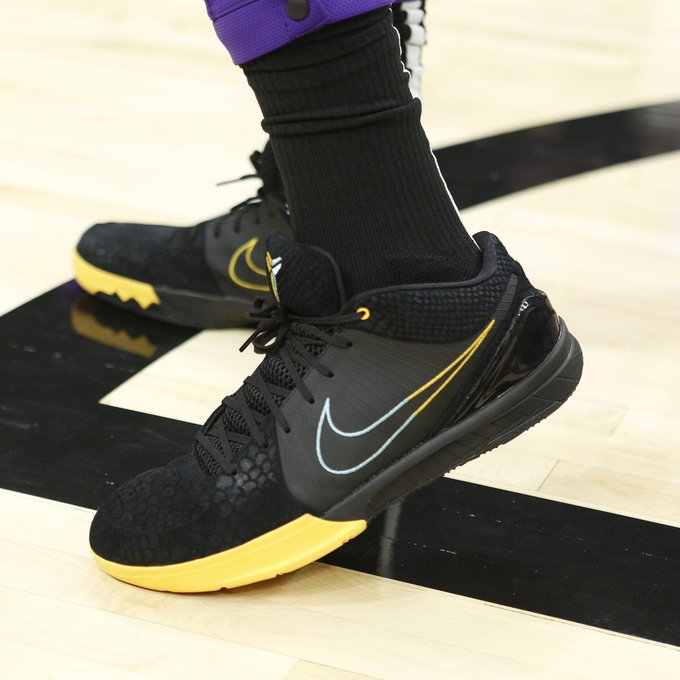  Giày Nike Zoom Kobe 4 Protro 'Snakeskin' 