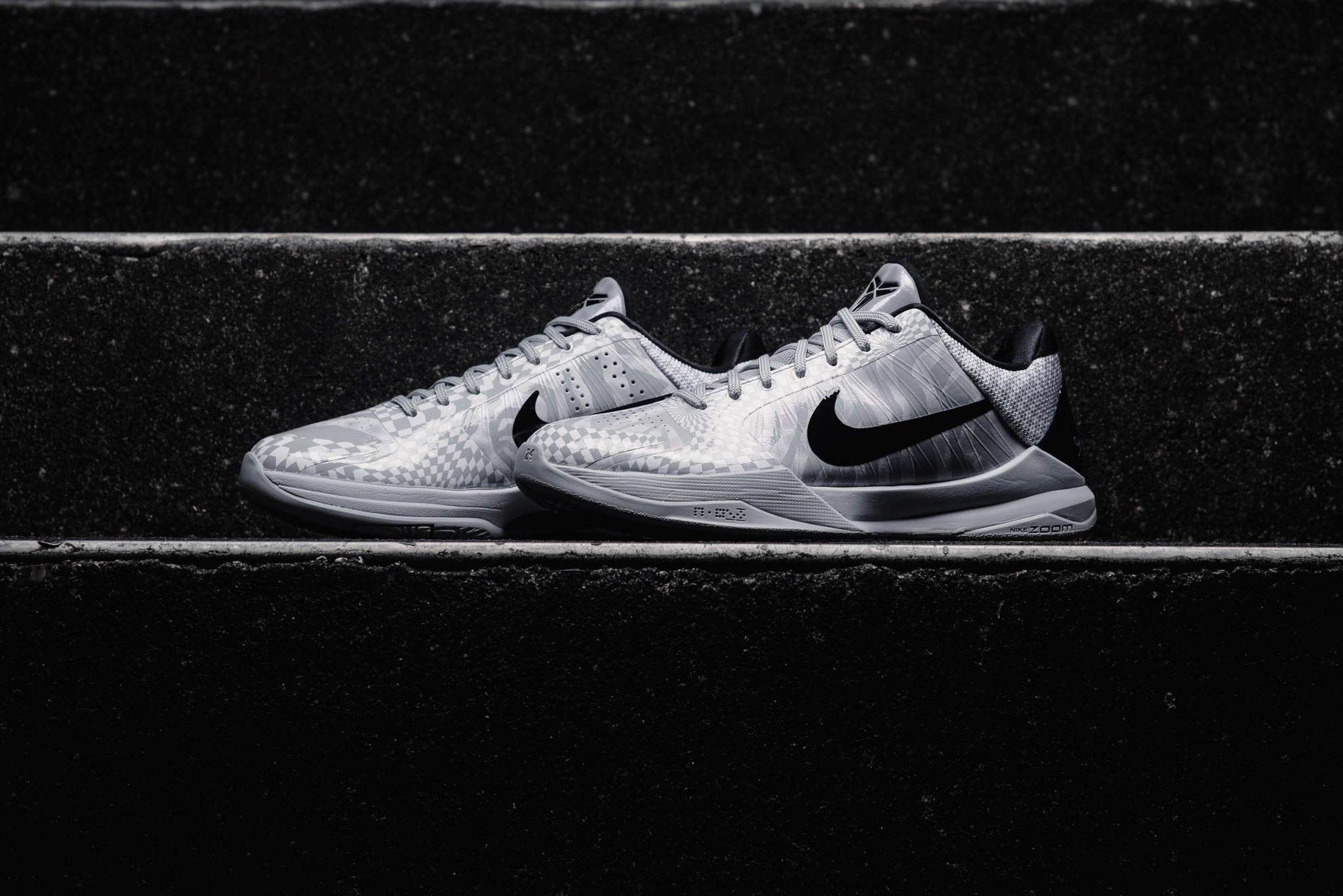  Giày Nike Zoom Kobe 5 Protro ‘DeMar DeRozan’ 