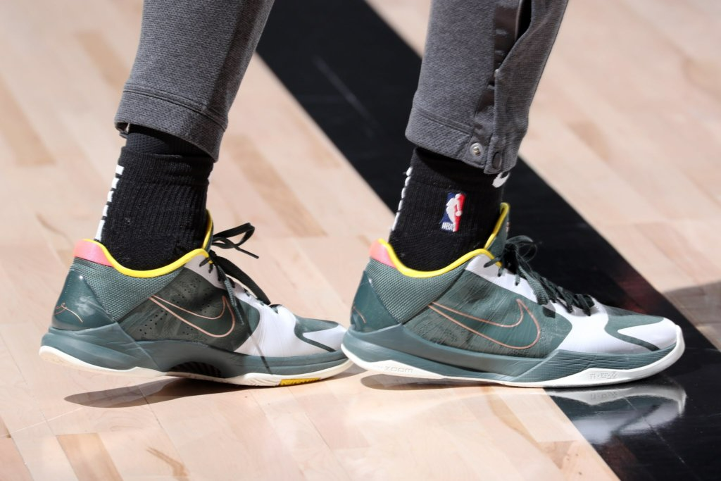 Giày Nike Zoom Kobe 5 Protro ‘EYBL’ 
