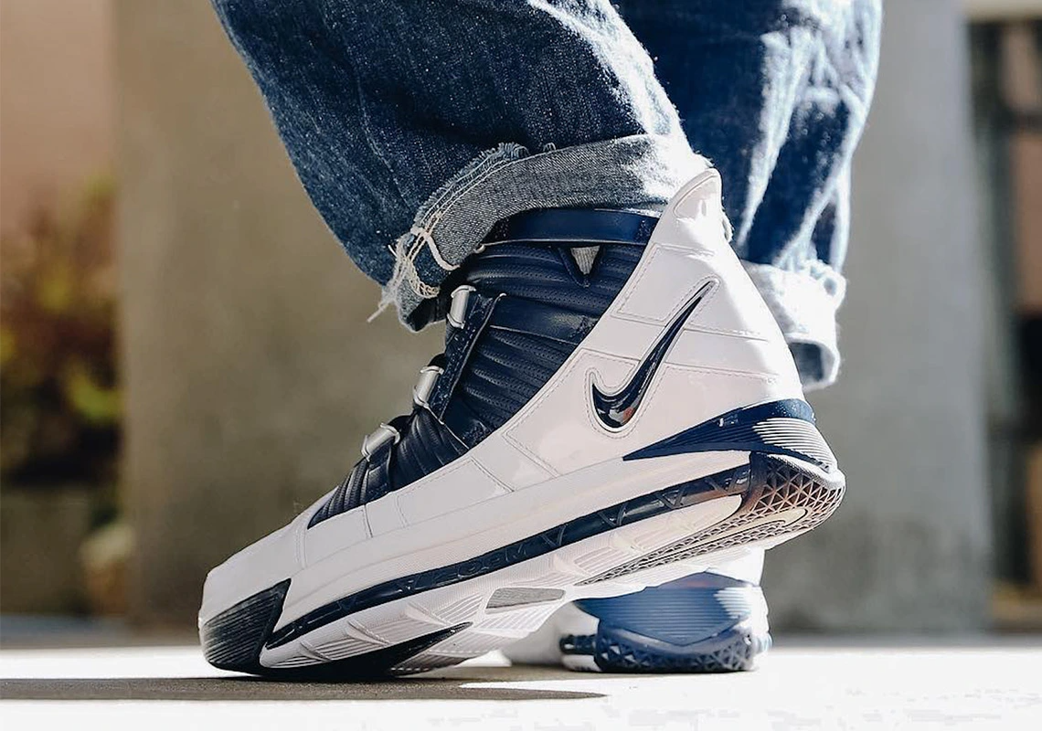  Giày Nike Zoom LeBron 3 Retro ‘Midnight Navy’ 