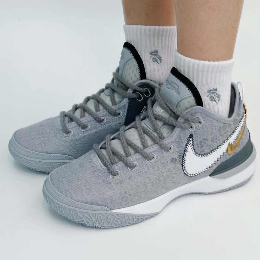  Giày Nike Zoom Lebron Nxxt Gen EP ‘ Grey Gold’ 