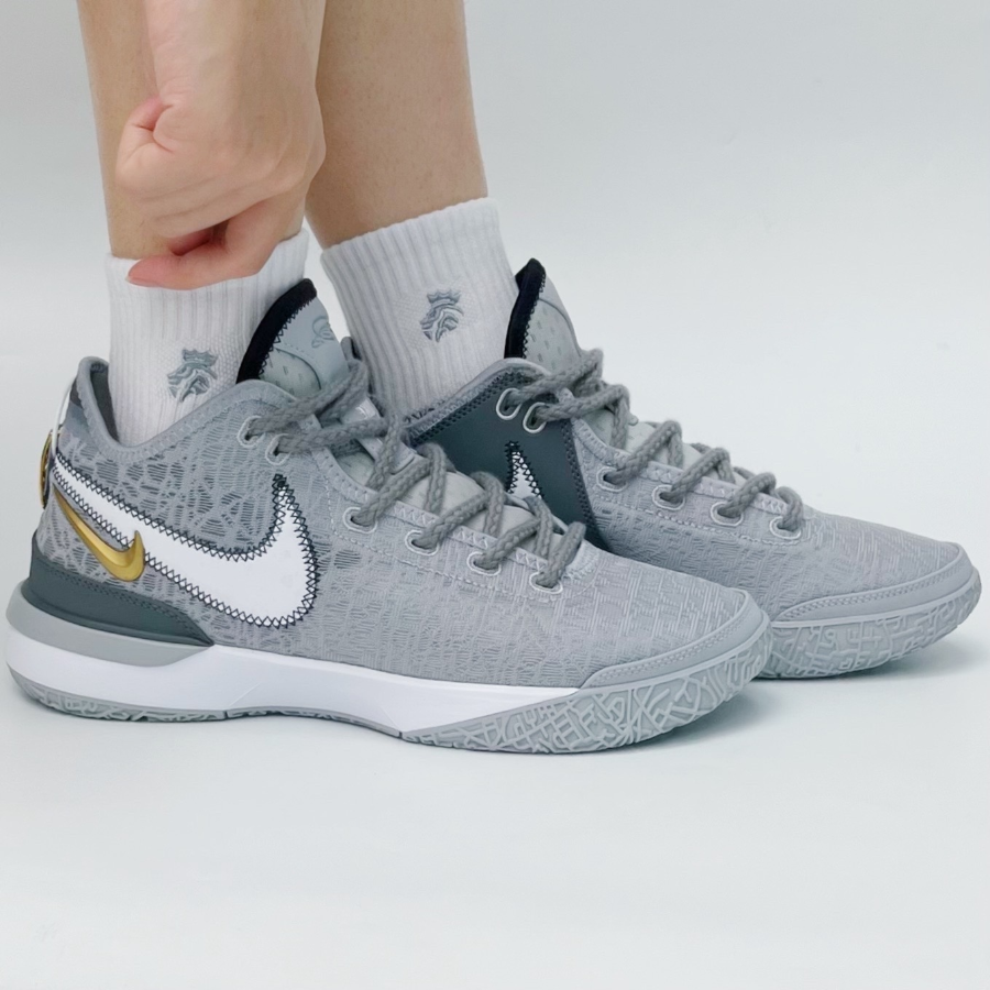  Giày Nike Zoom Lebron Nxxt Gen EP ‘ Grey Gold’ 