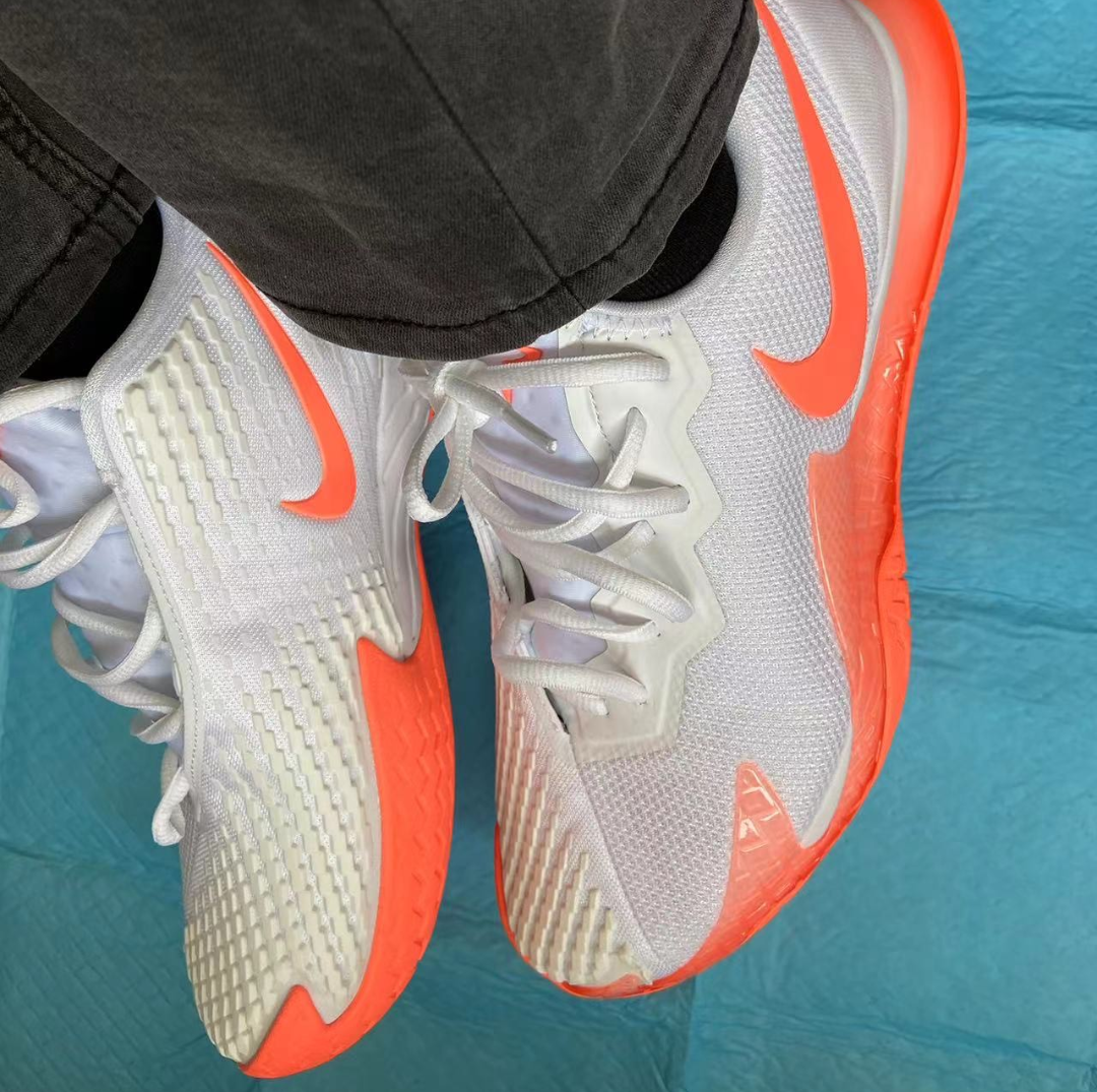  Giày Nike Zoom Vapor Cage 4 Rafa 'White Bright Mango' 