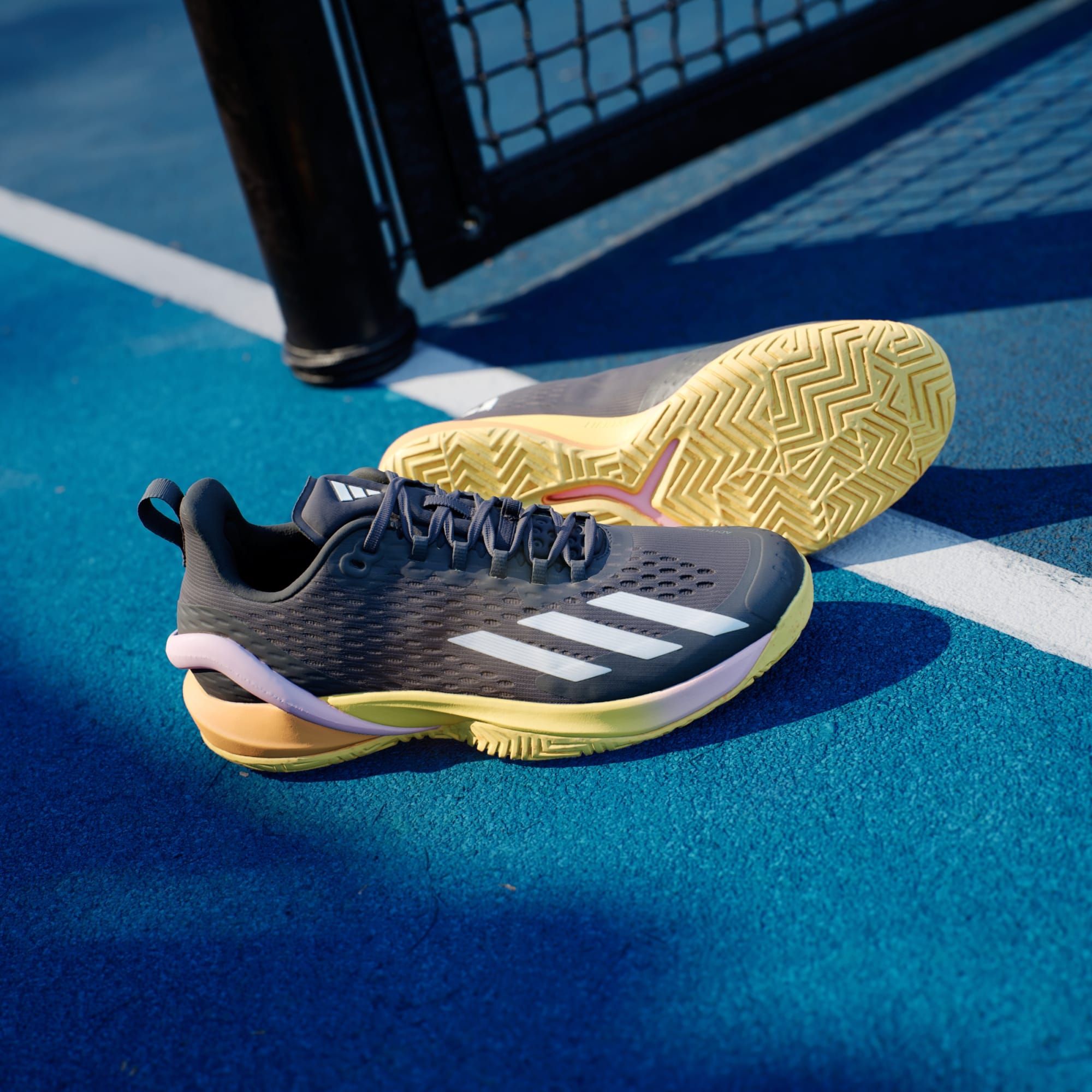  Giày Nữ Adidas Adizero Cybersonic 'Black' 