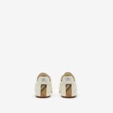  Giày Nữ Burberry Leather Knight Runner Sneakers​ 'Beige' 