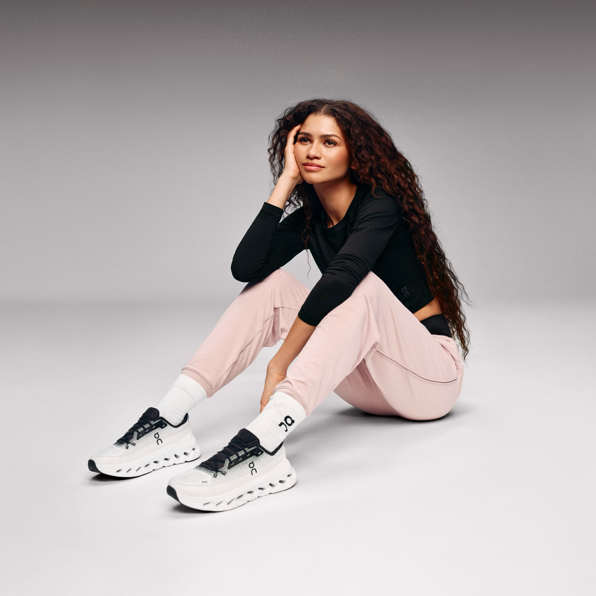  Giày On Running Cloudtilt ‘Black Ivory’ 