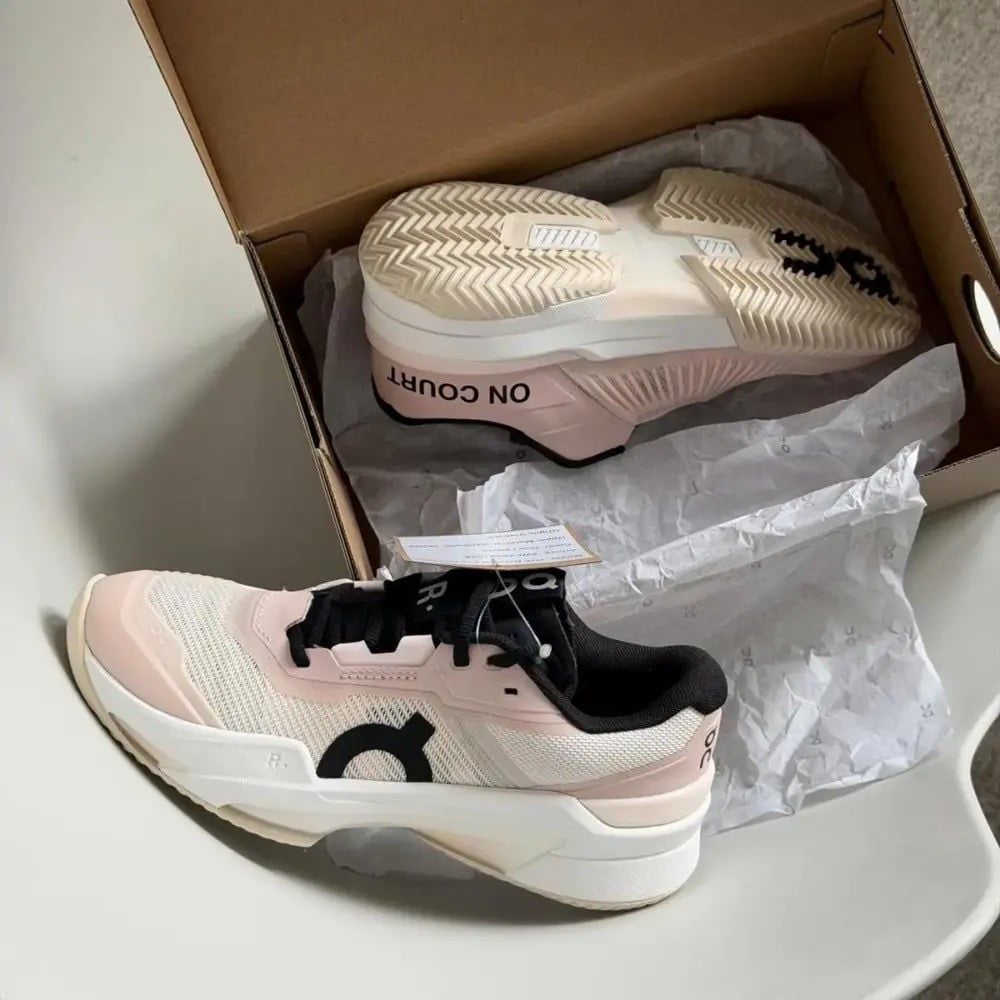  Giày On The Roger Pro Fire Clay Court 'Doe White' 