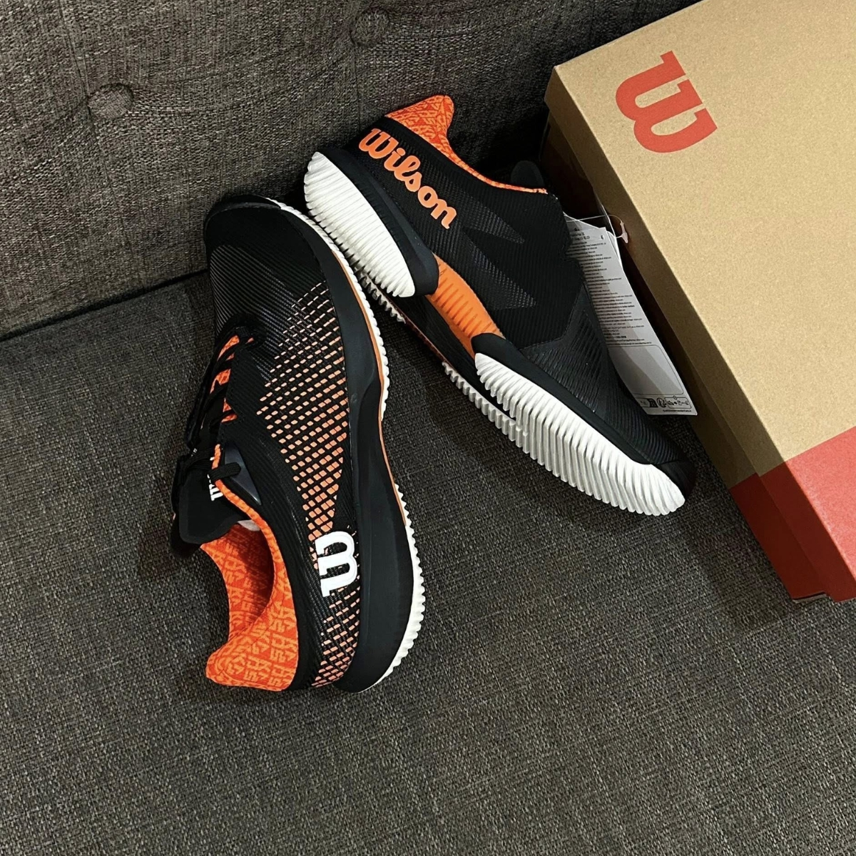  Giày Wilson Kaos Swift 1.5 'Black Orange' 