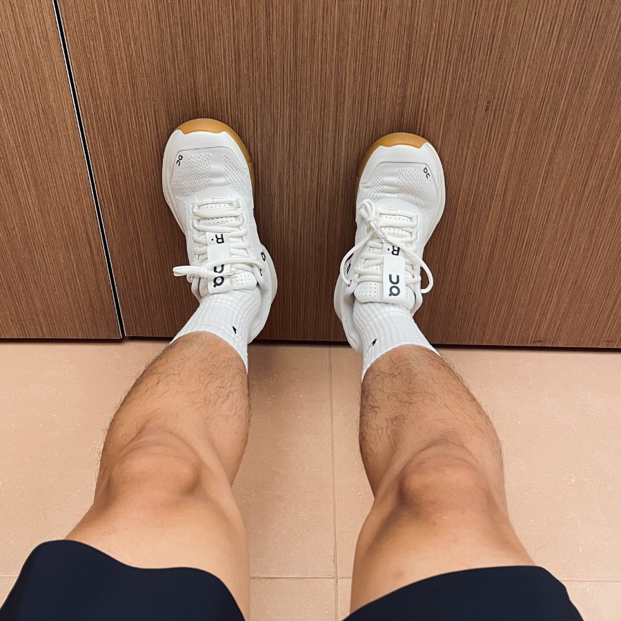  Giày Nam On The Roger 'White' 