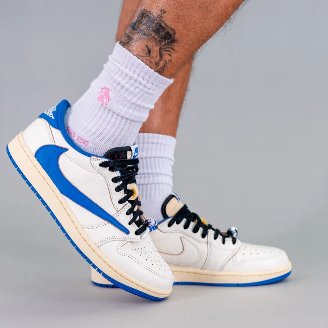  Giày Nike Air Jordan 1 Retro Low OG SP x Travis Scott 'Blue' 