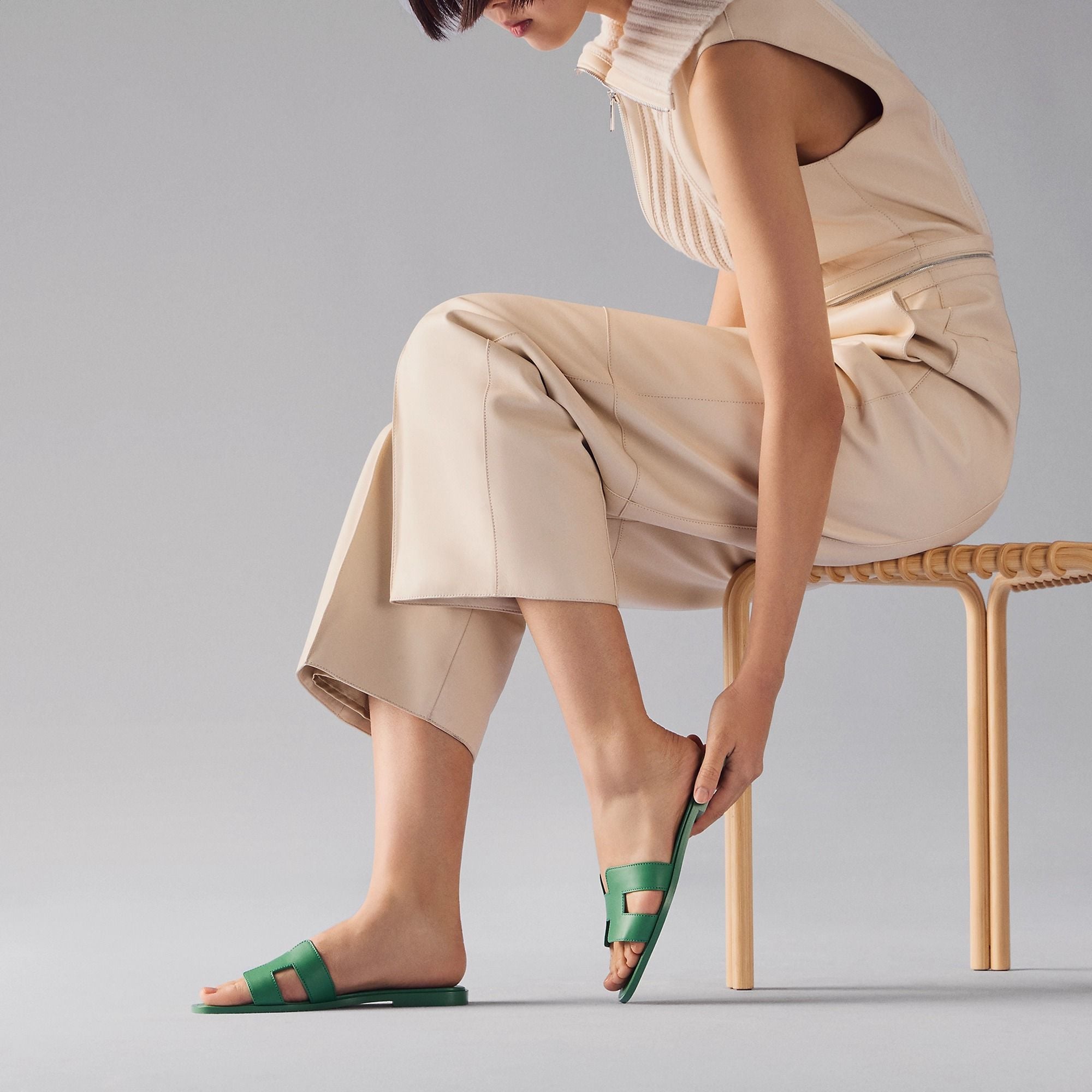  Dép Nữ Hermes Oran Sandal 'Vert Jungle' 