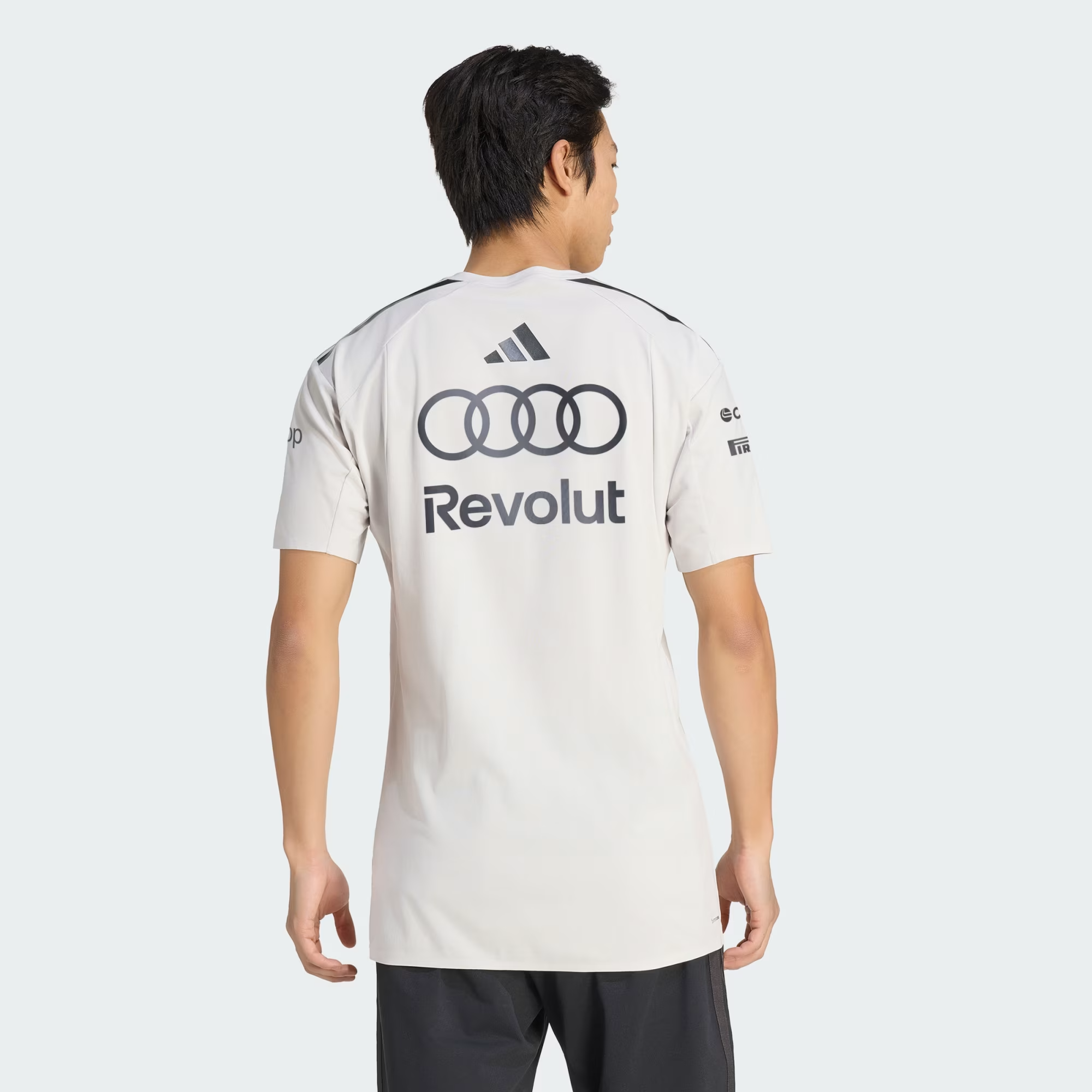  Áo Adidas Audi Revolut F1 Team ‘Chalk Pearl’ 
