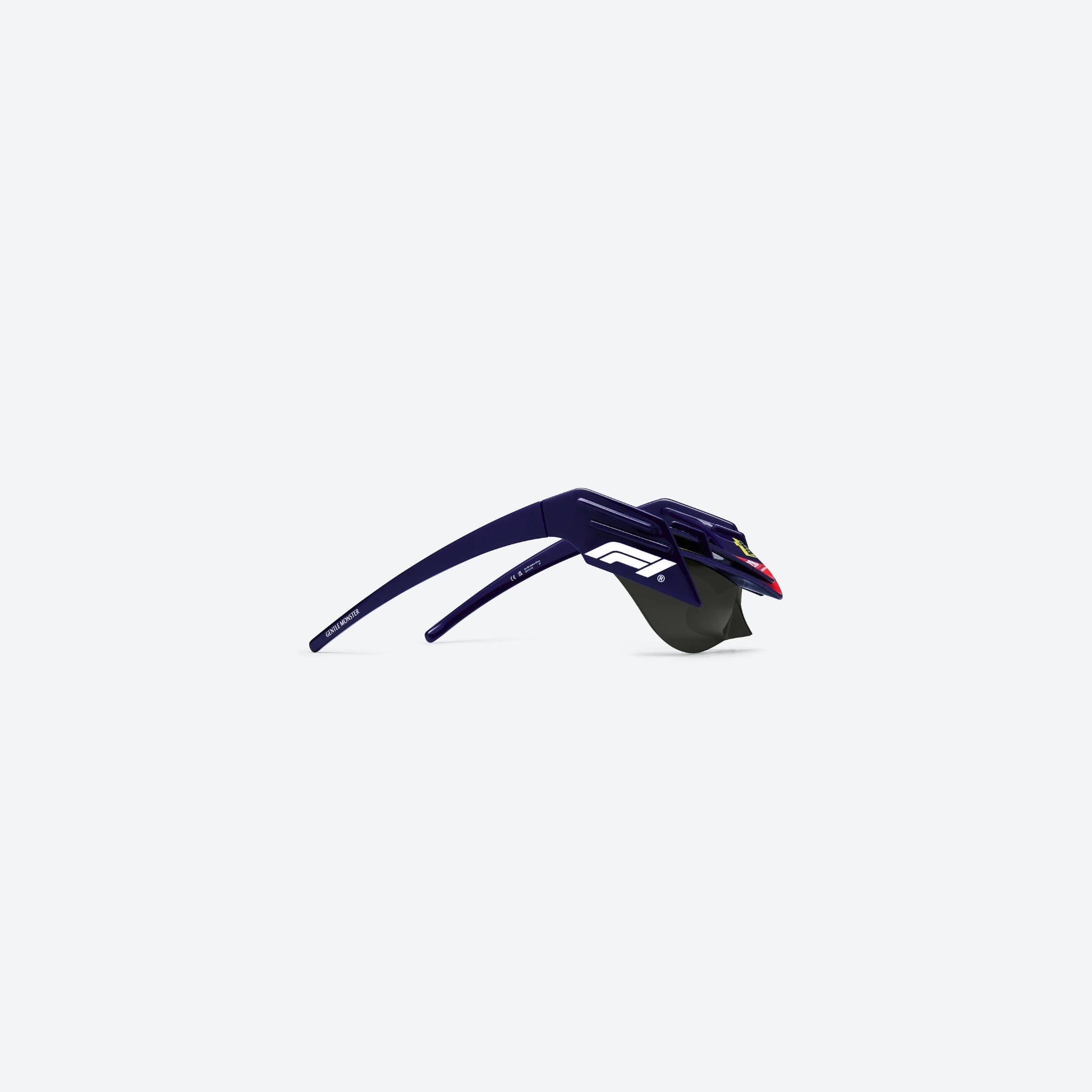  Kính Gentle Monster Disney F1 - Wing 4 N8® 'Blue Black' 