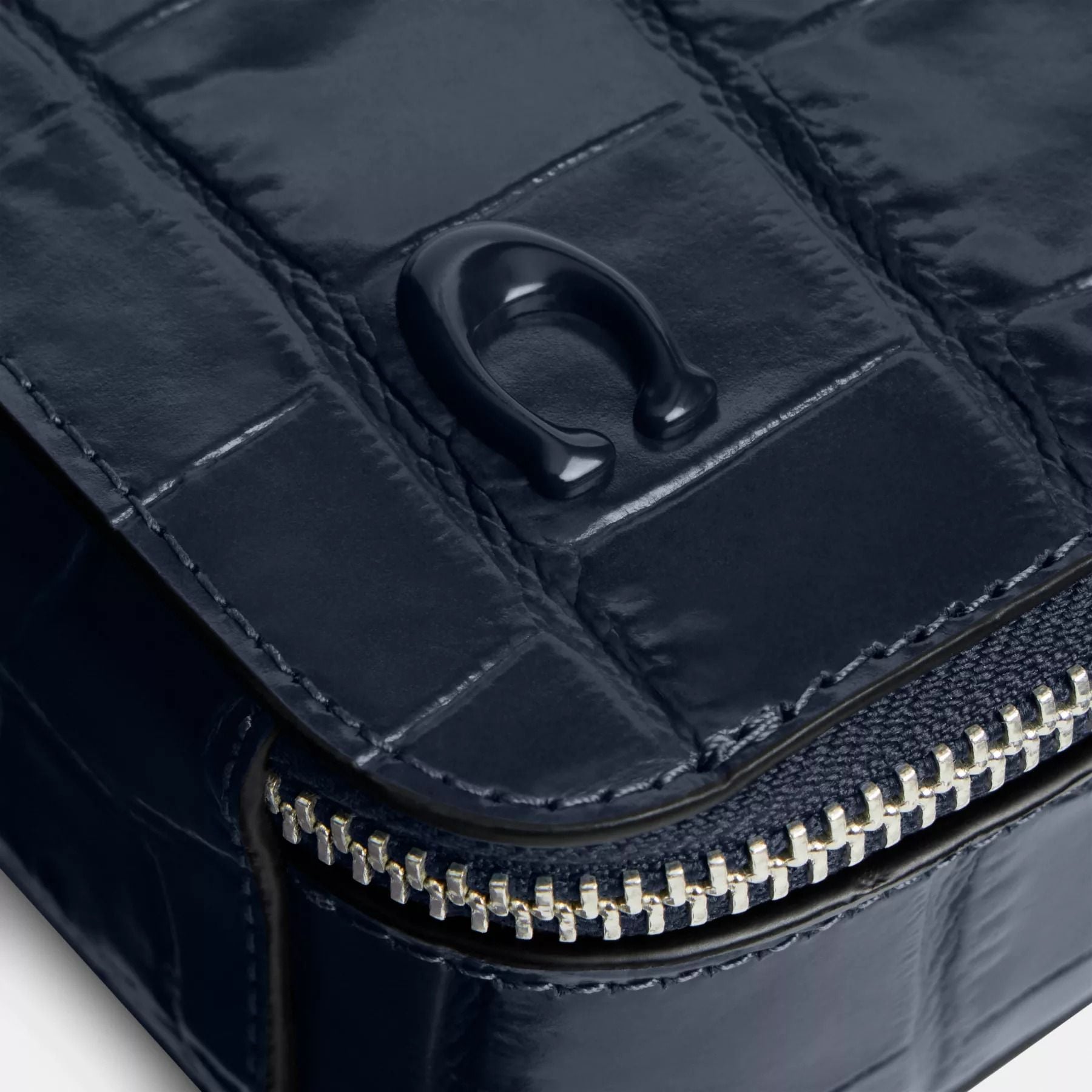  Túi Coach Charter Crossbody 19 Bag 'Navy' 