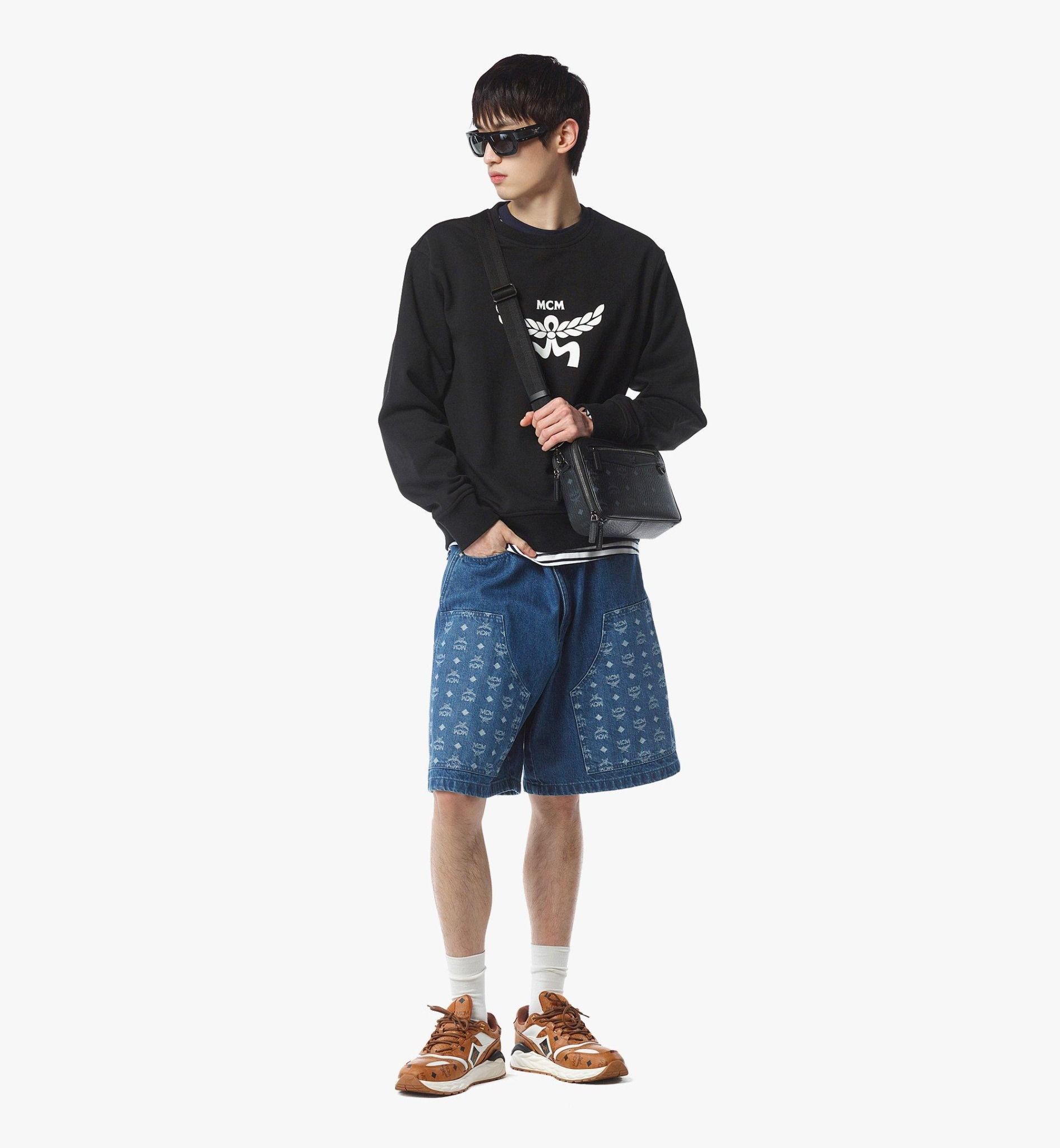  Túi Nữ MCM Diamond Camera Bag 'Black' 