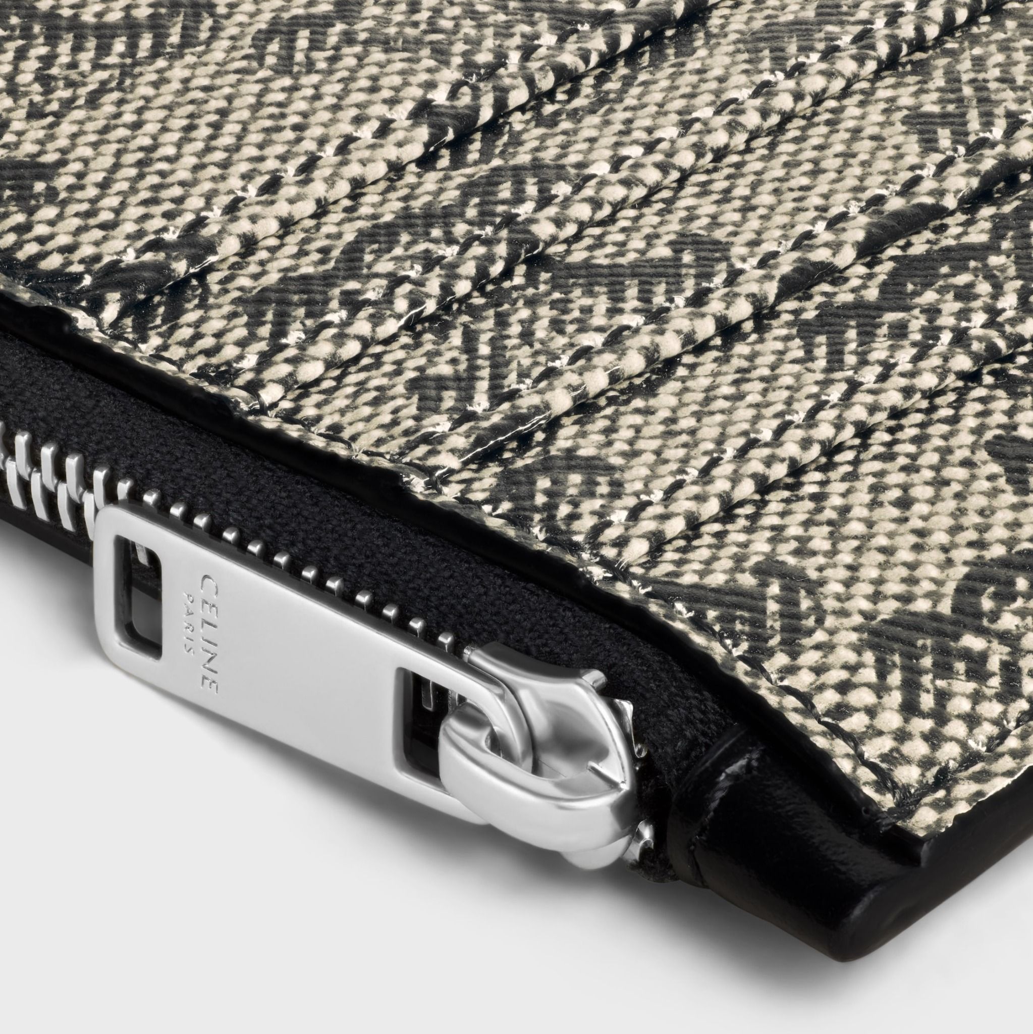  Ví Celine Zipped Card Holder 'Beige' 