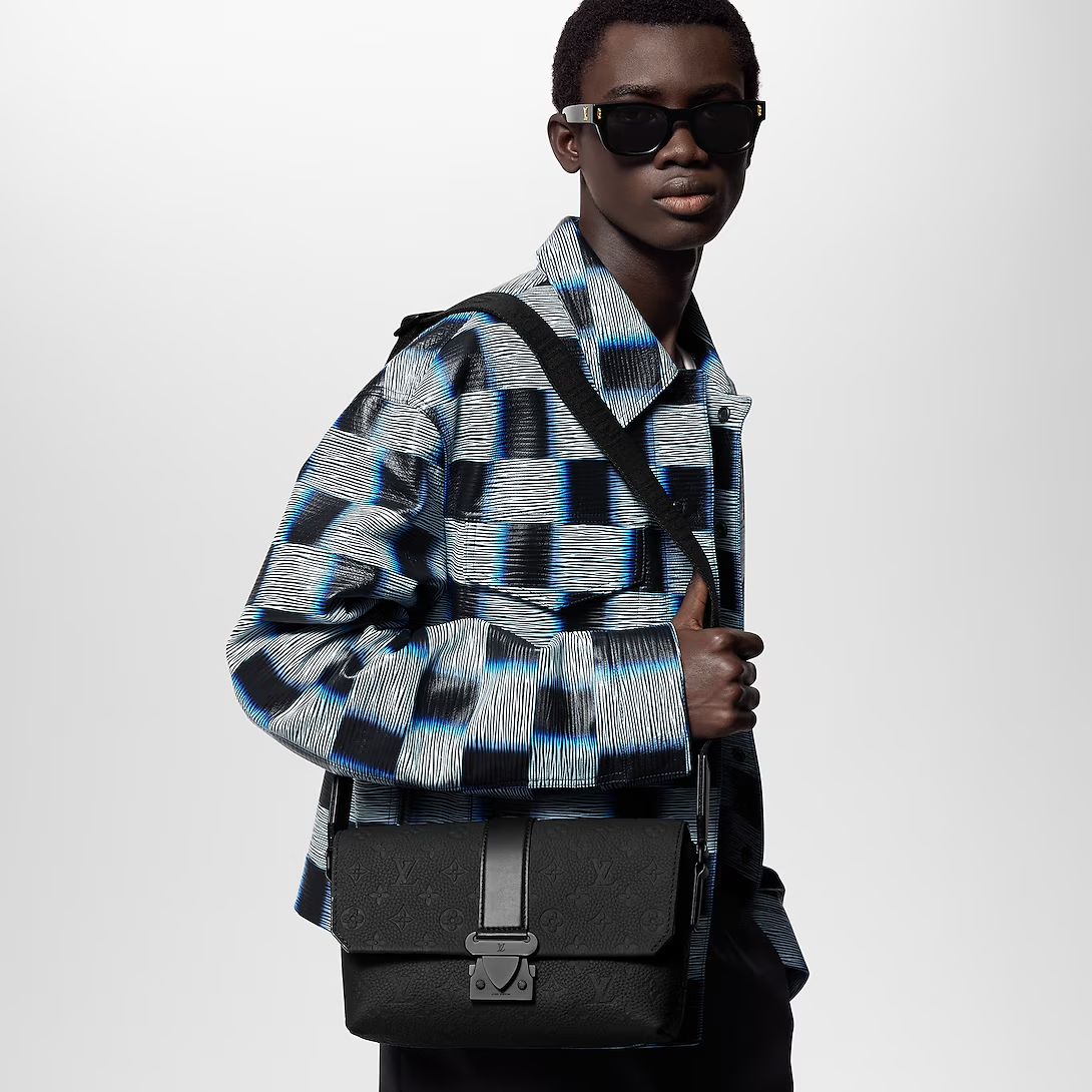  Túi Louis Vuitton S-Cape Messenger 'Black' 