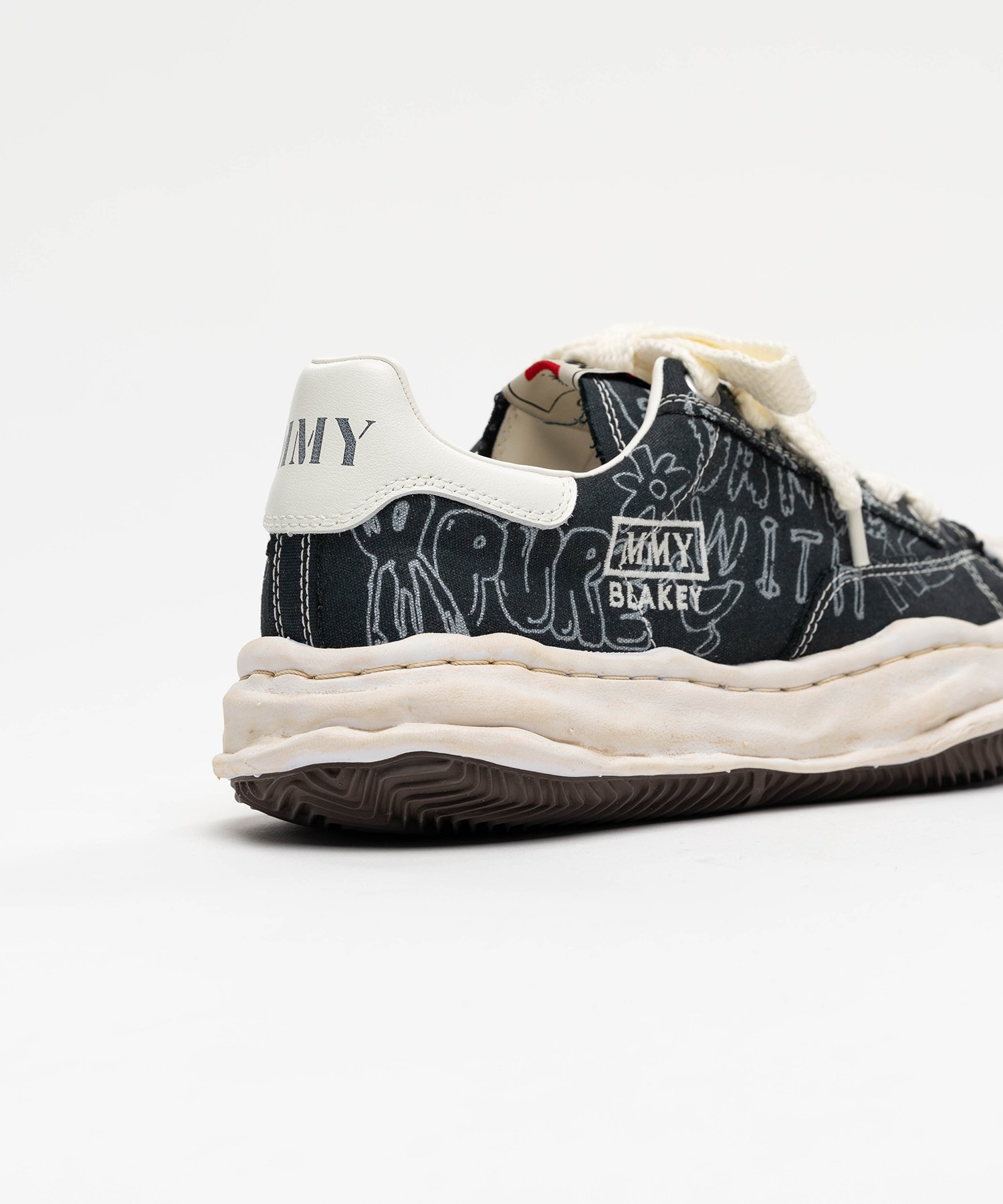  Giày Maison Mihara Yasuhiro Blakey OG Sole Graffiti Printed 'Black' 