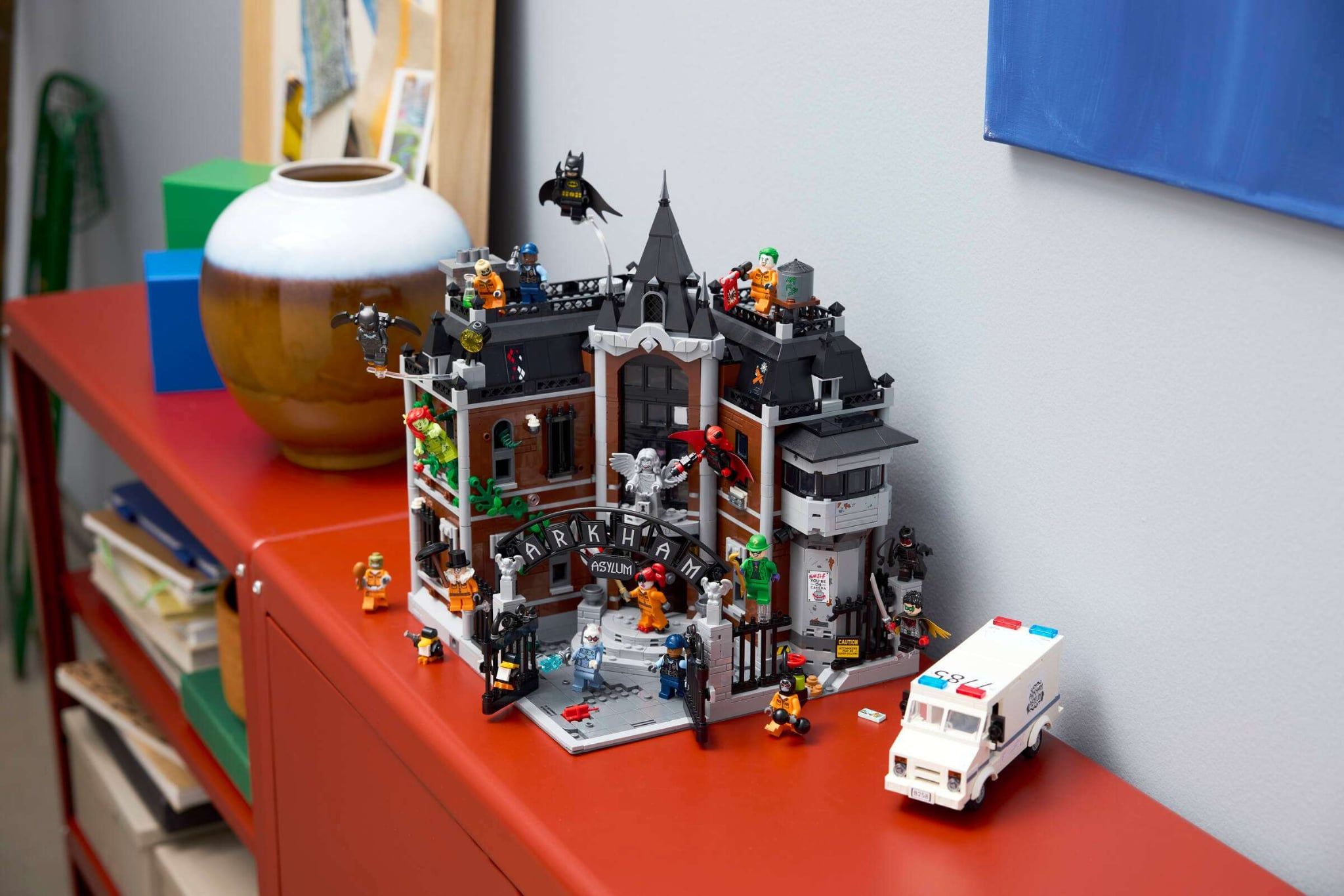  Mô Hình Lego Arkham Asylum™ 