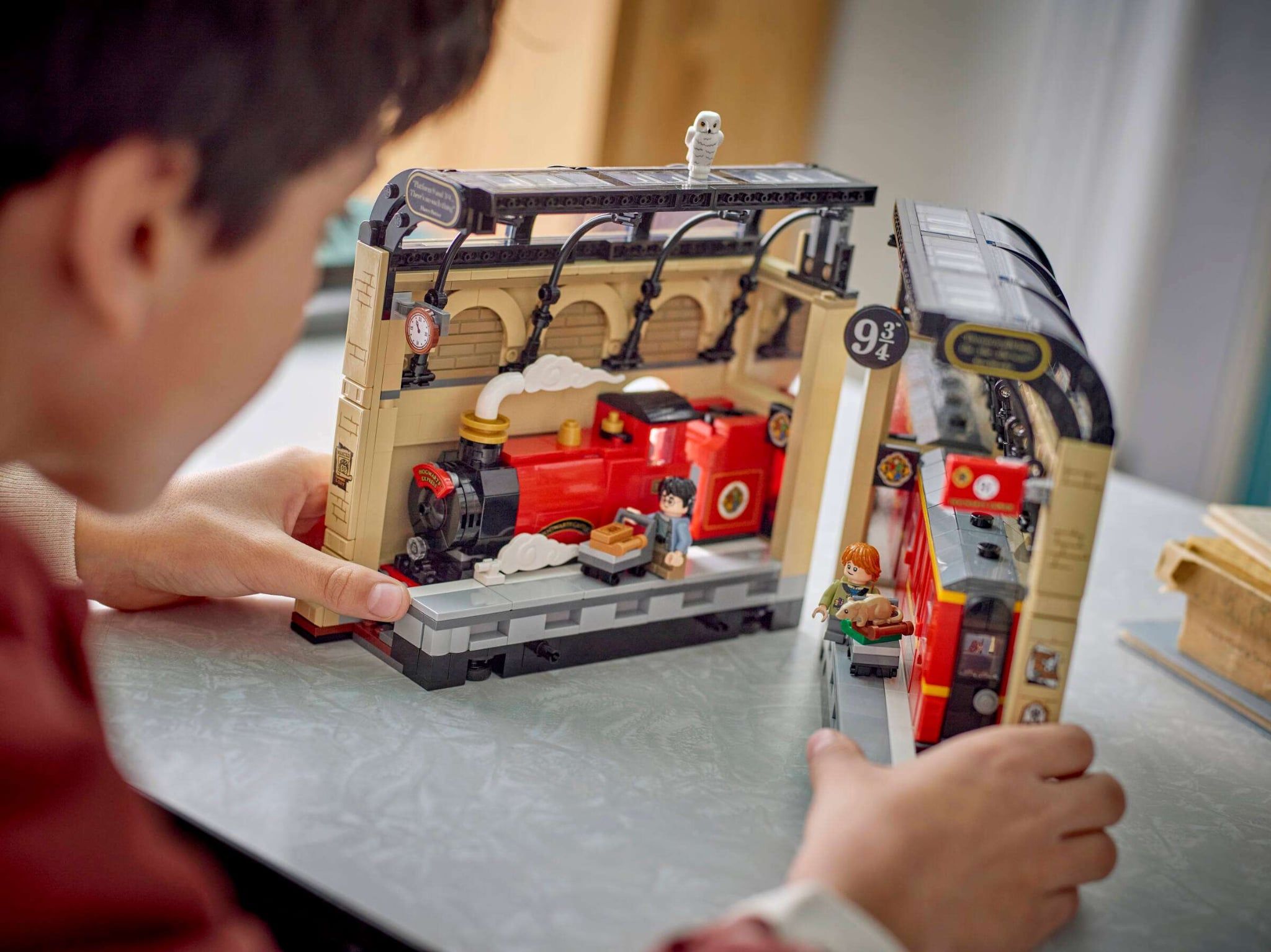  Mô Hình Lego Book Nook: Hogwarts™ Express 