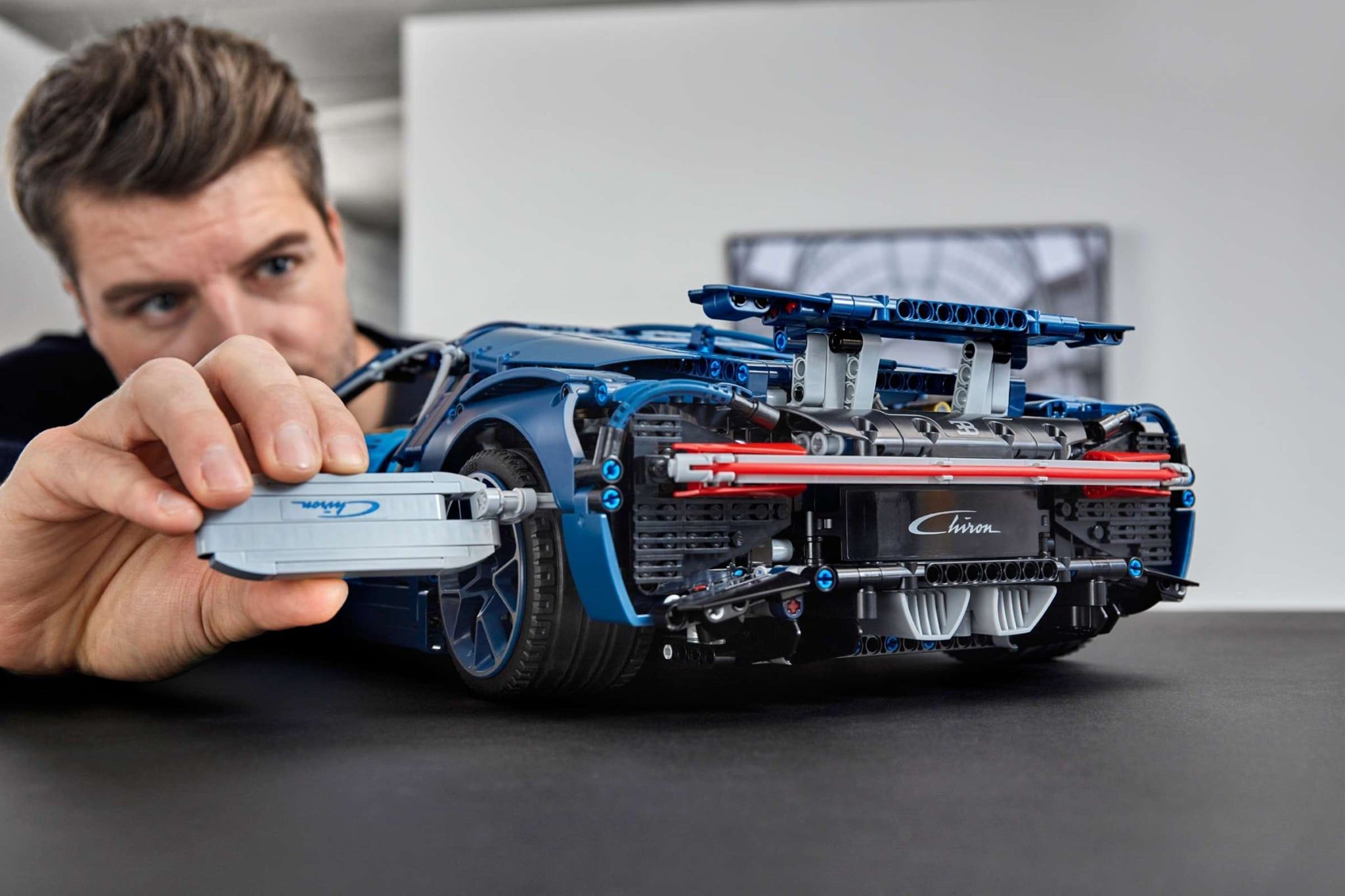  Mô Hình Lego Bugatti Chiron 