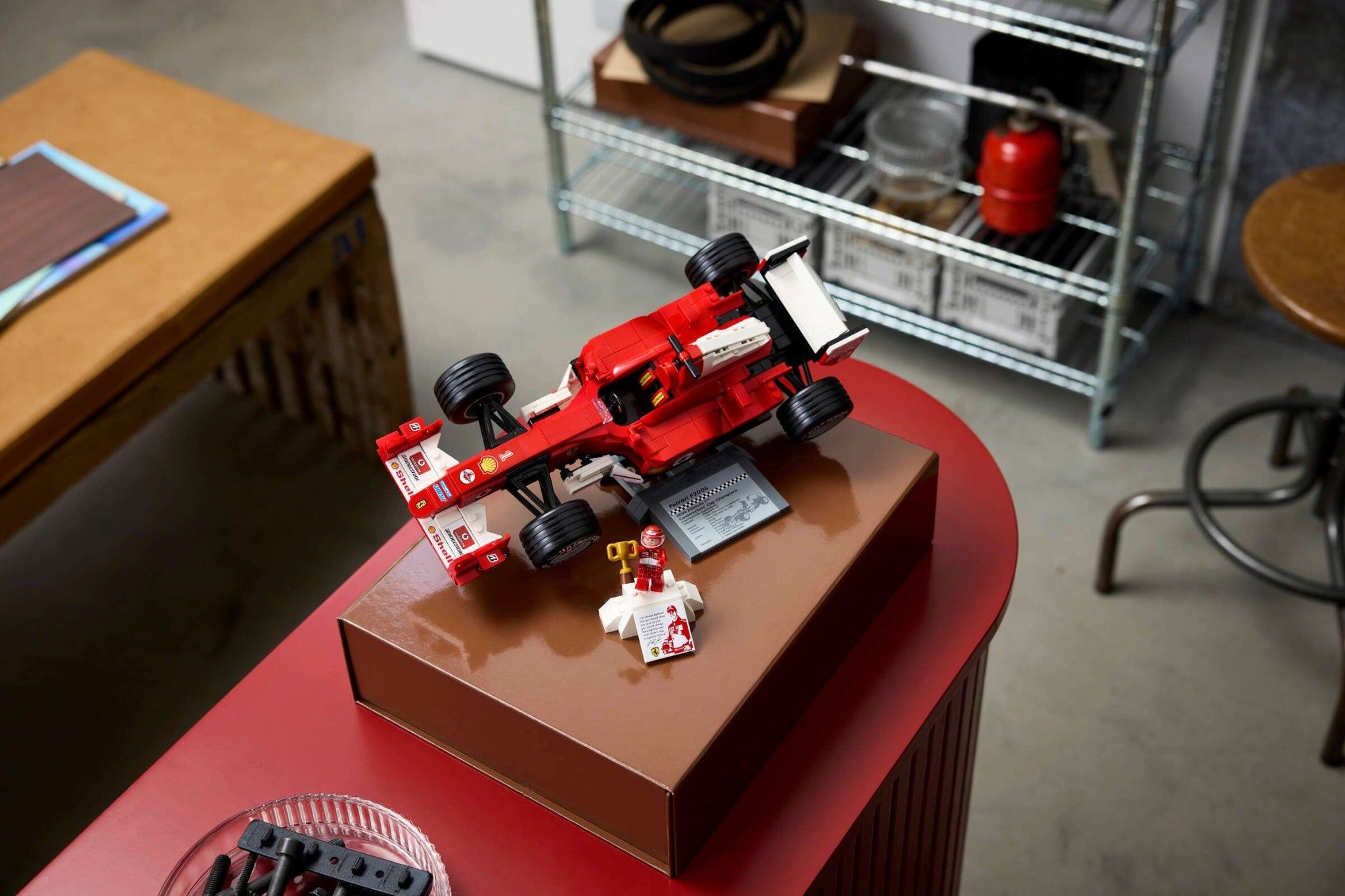  Mô Hình Lego Ferrari F2004 & Michael Schumacher 
