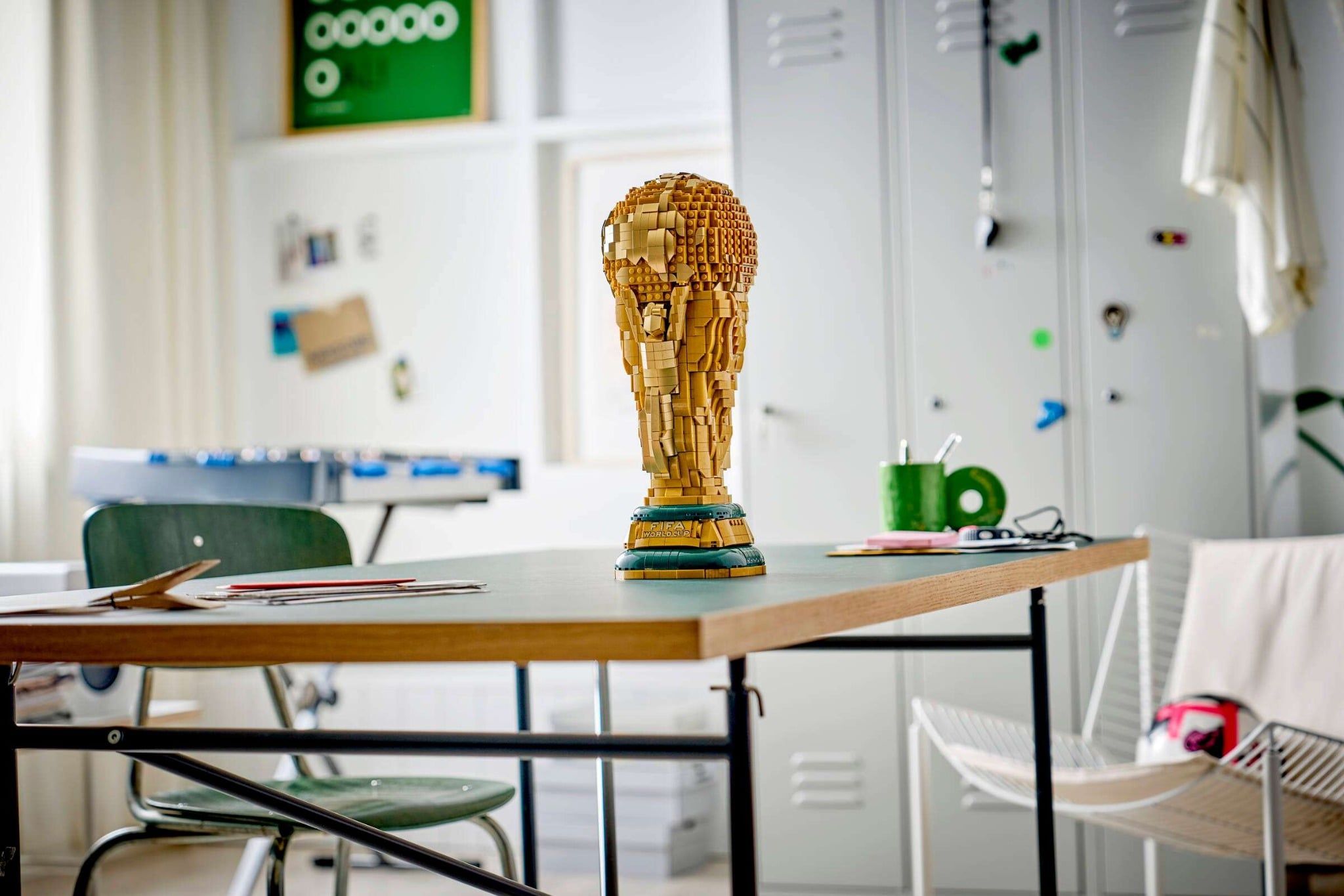  Mô Hình Lego FIFA World Cup™ Official Trophy 