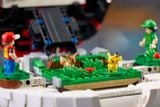  Mô Hình Lego Iconic Trainer Moments Poké Ball 