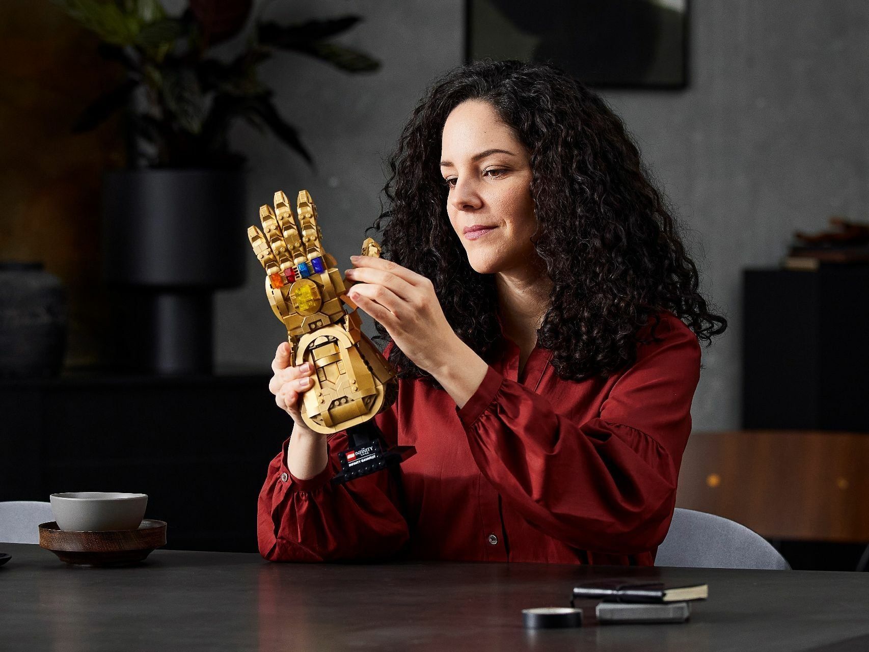  Mô Hình Lego LEGO® Infinity Gauntlet 