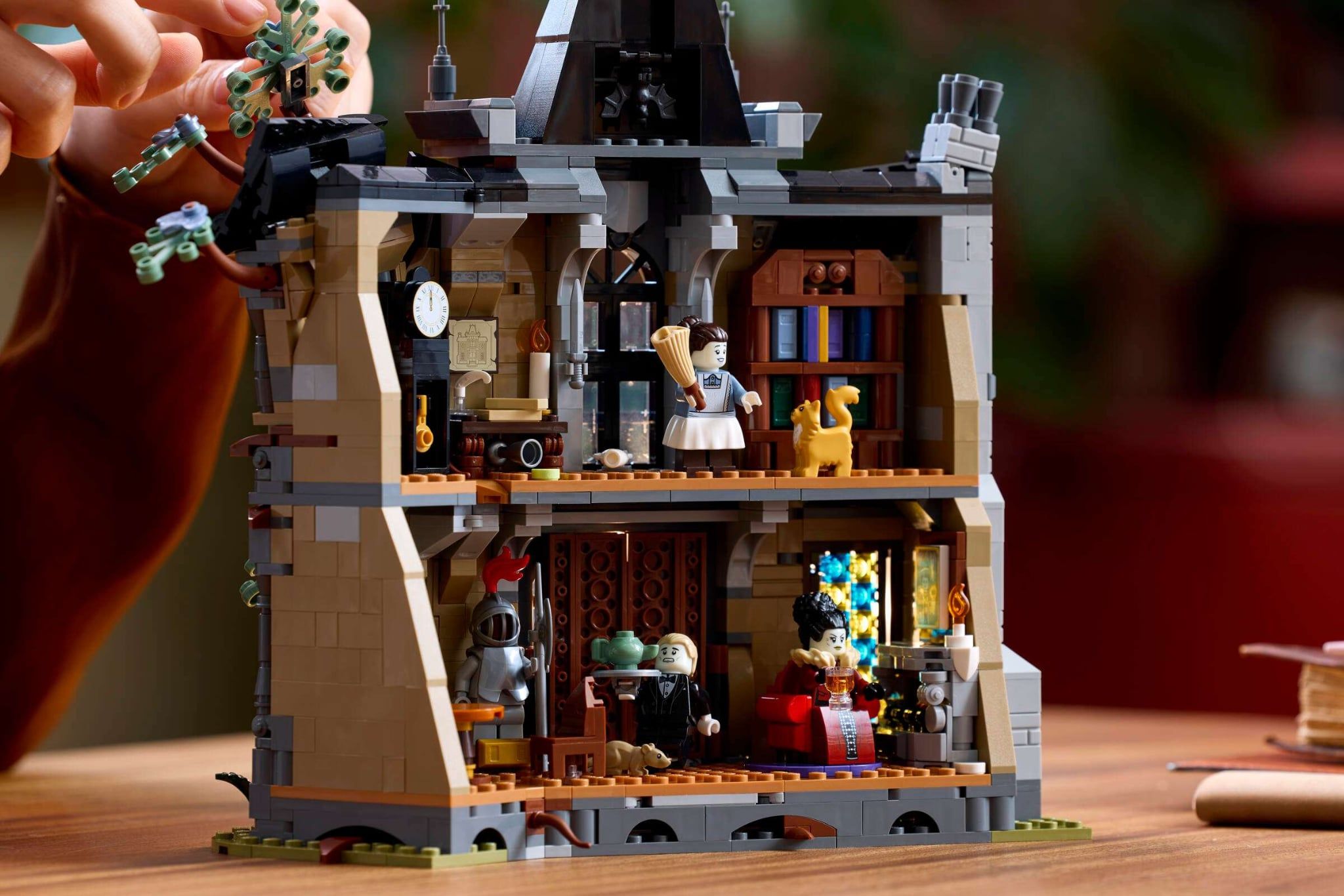  Mô Hình Lego Mayor Manor 