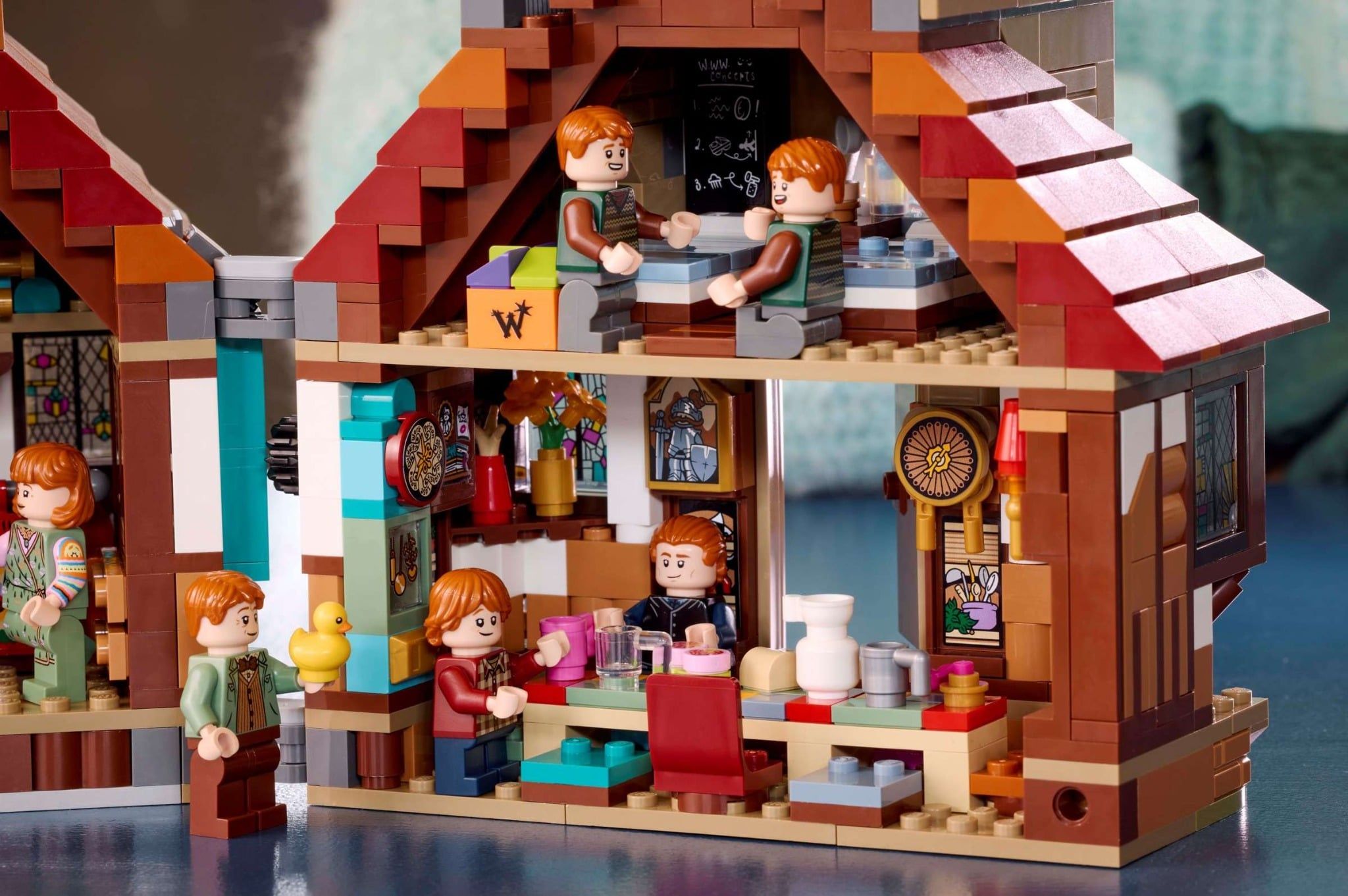  Mô Hình Lego The Burrow – Collectors' Edition 