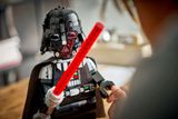  Mô Hình Lego Up-Scaled Darth Vader™ Minifigure 