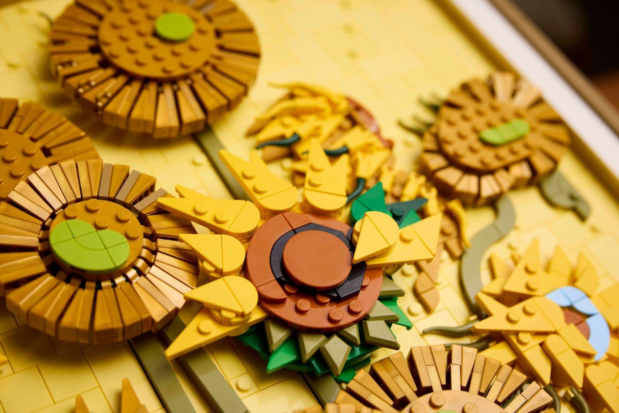  Mô Hình Lego Vincent van Gogh – Sunflowers 