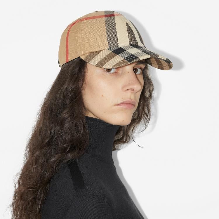  Mũ Burberry Embroidered Logo Check Baseball Cap 'Beige' 