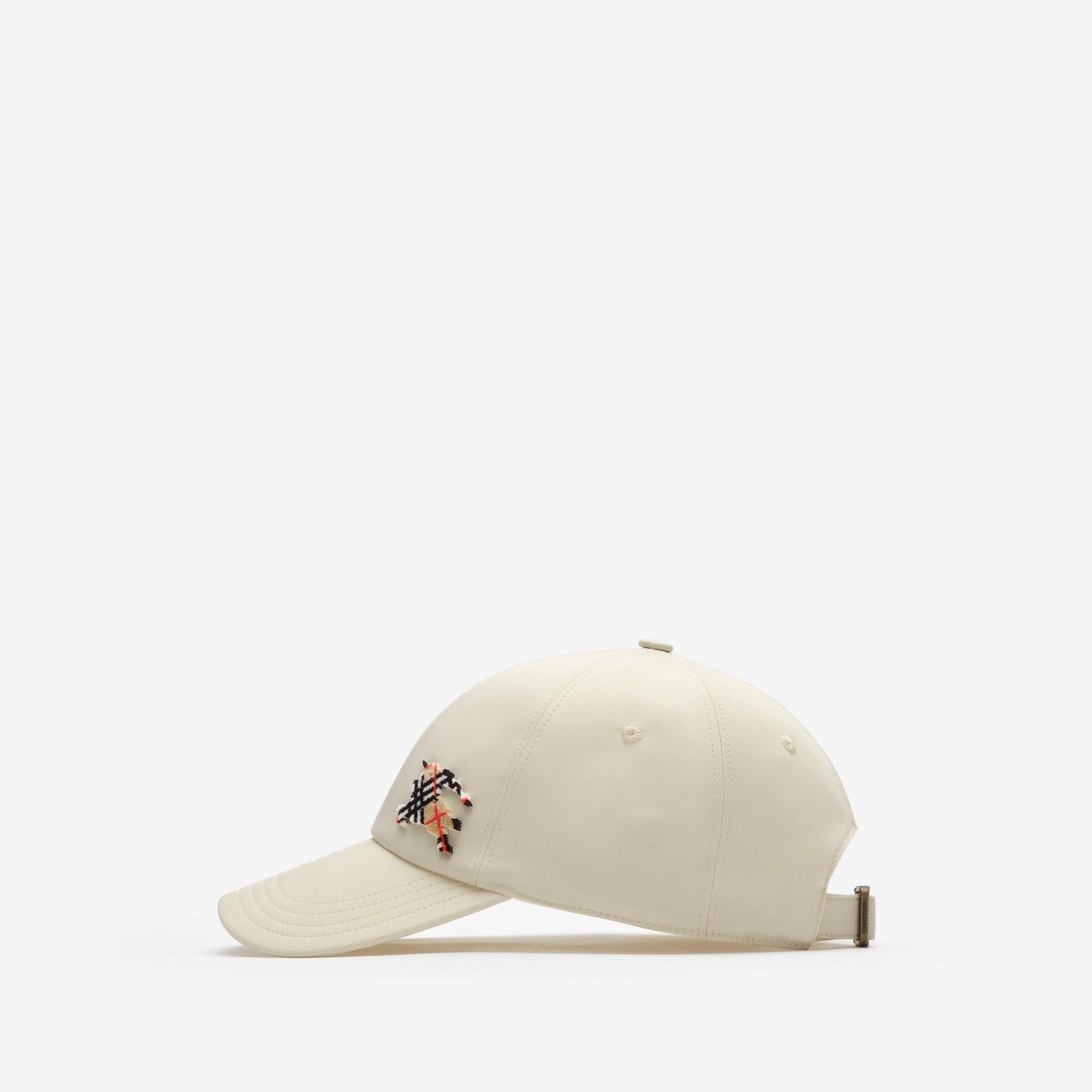  Mũ Burberry Knight Tropical Gabardine Baseball Cap 'White' 